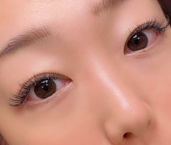 村主章枝さんのインスタグラム写真 - (村主章枝Instagram)「Thank you so much for the beautiful eyelashes. @a.y.k.bruna  @bruna_eyelash  I can't live without eyelash extensions😆  とても綺麗なまつ毛をありがとうございました。 @a.y.k.bruna @bruna_eyelash  まつげエクステなしでは生きていけません😆 #まつげエクステ  #まつげエクステサロン」8月14日 12時12分 - fumie.suguri