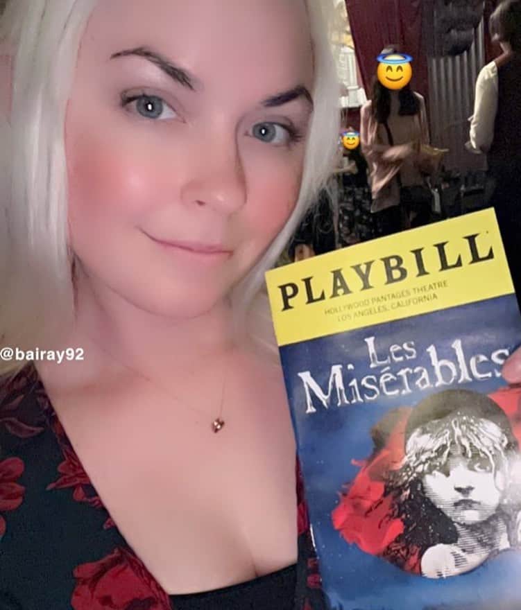 Bailey Rayneのインスタグラム：「Definitely a must-see!」