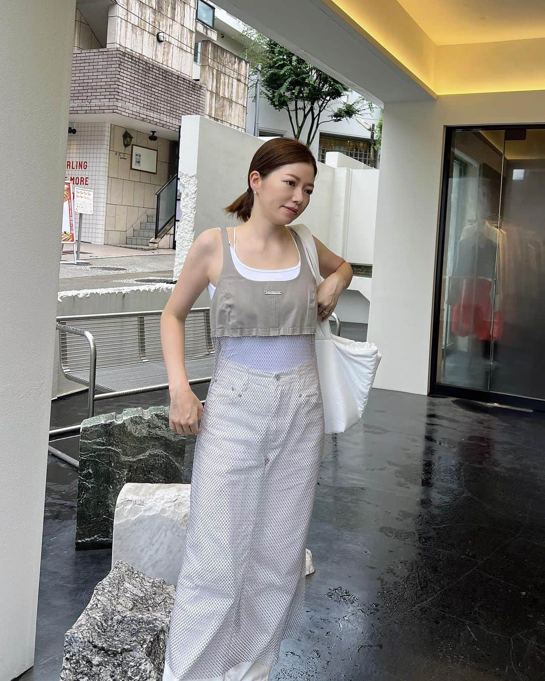 山脇道子さんのインスタグラム写真 - (山脇道子Instagram)「朝から楽しみな打ち合わせ🙌🏻  tops @prankproject_official  tank @acnestudios  pt @thestandard_official_  bag @null._official_」8月14日 12時57分 - michikoooo