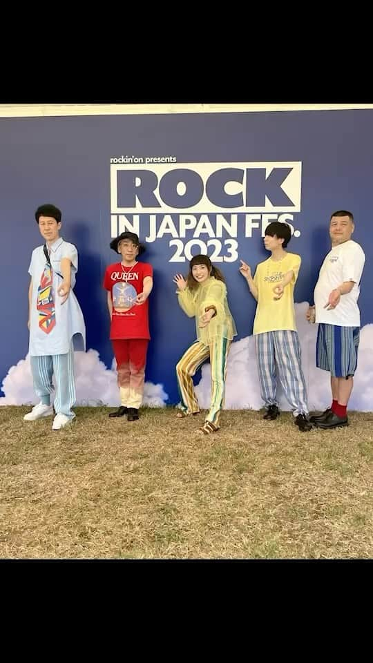 川谷絵音のインスタグラム：「ジェニーハイ、ロッキン🎥」