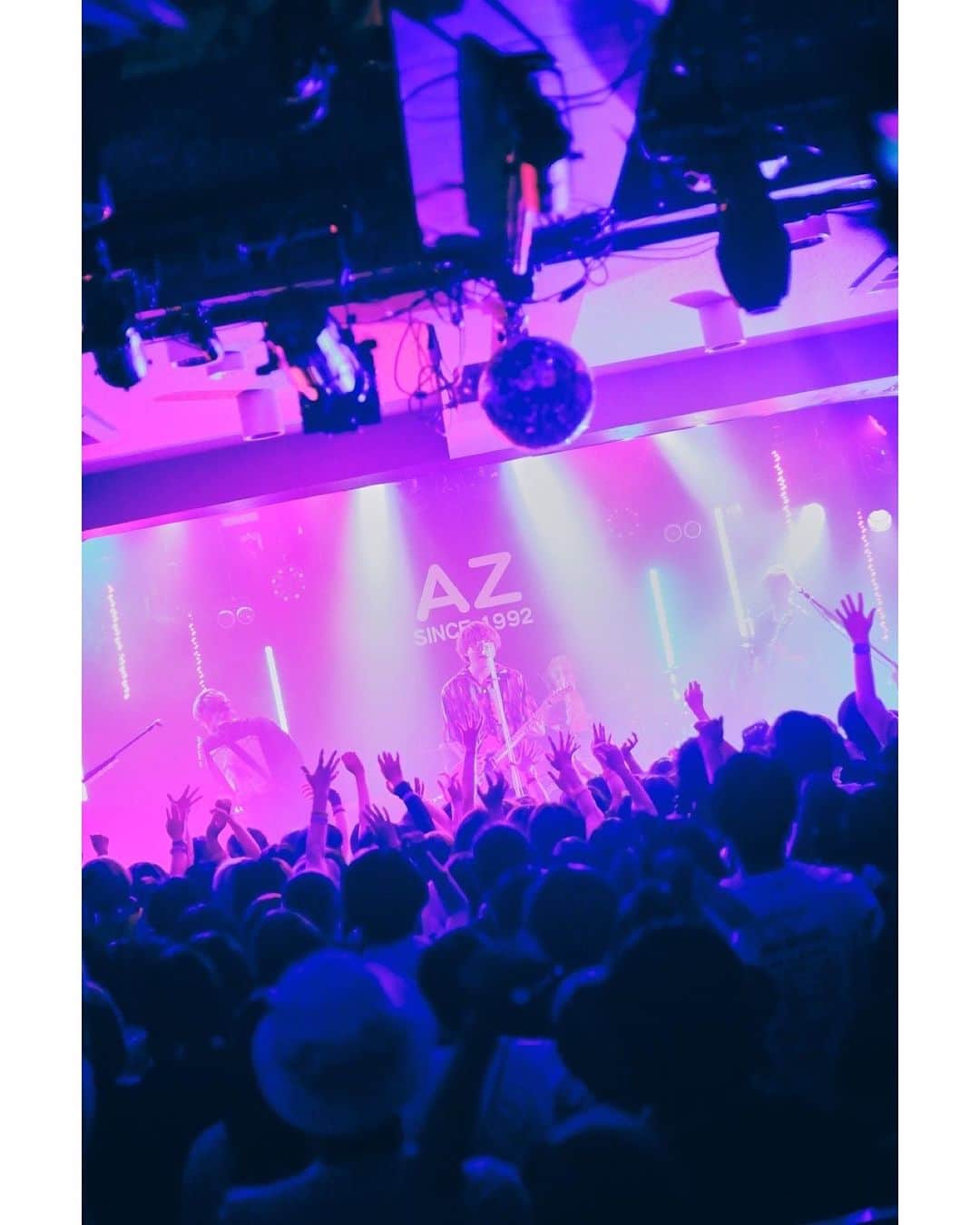 KEYTALKのインスタグラム：「・ 🚘 LIVE HOUSE TOUR 2023 🚖  📍8/8金沢AZ  photo by @sotarogoto」