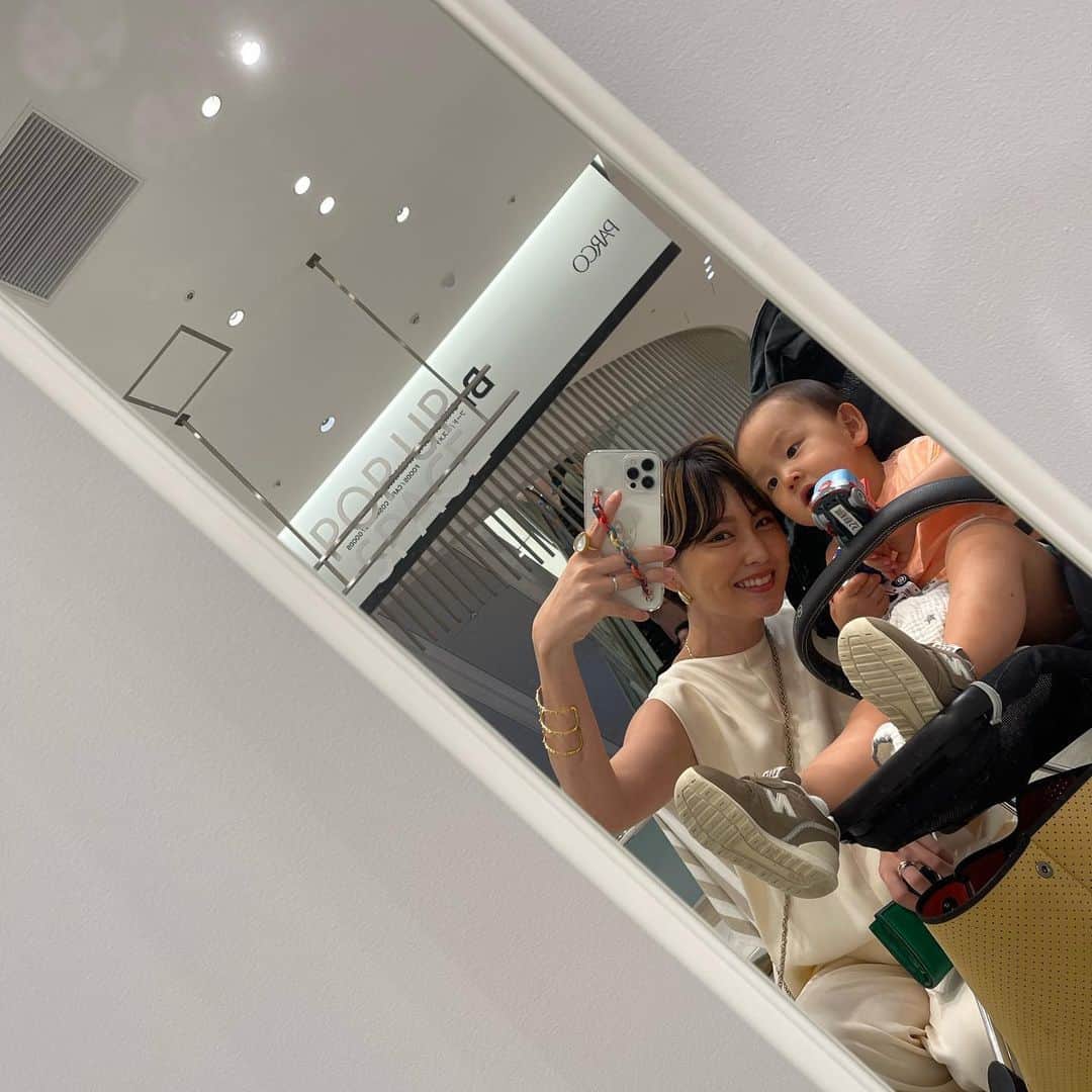 木村安梨沙のインスタグラム：「産後初の2人でお出かけ❤️」