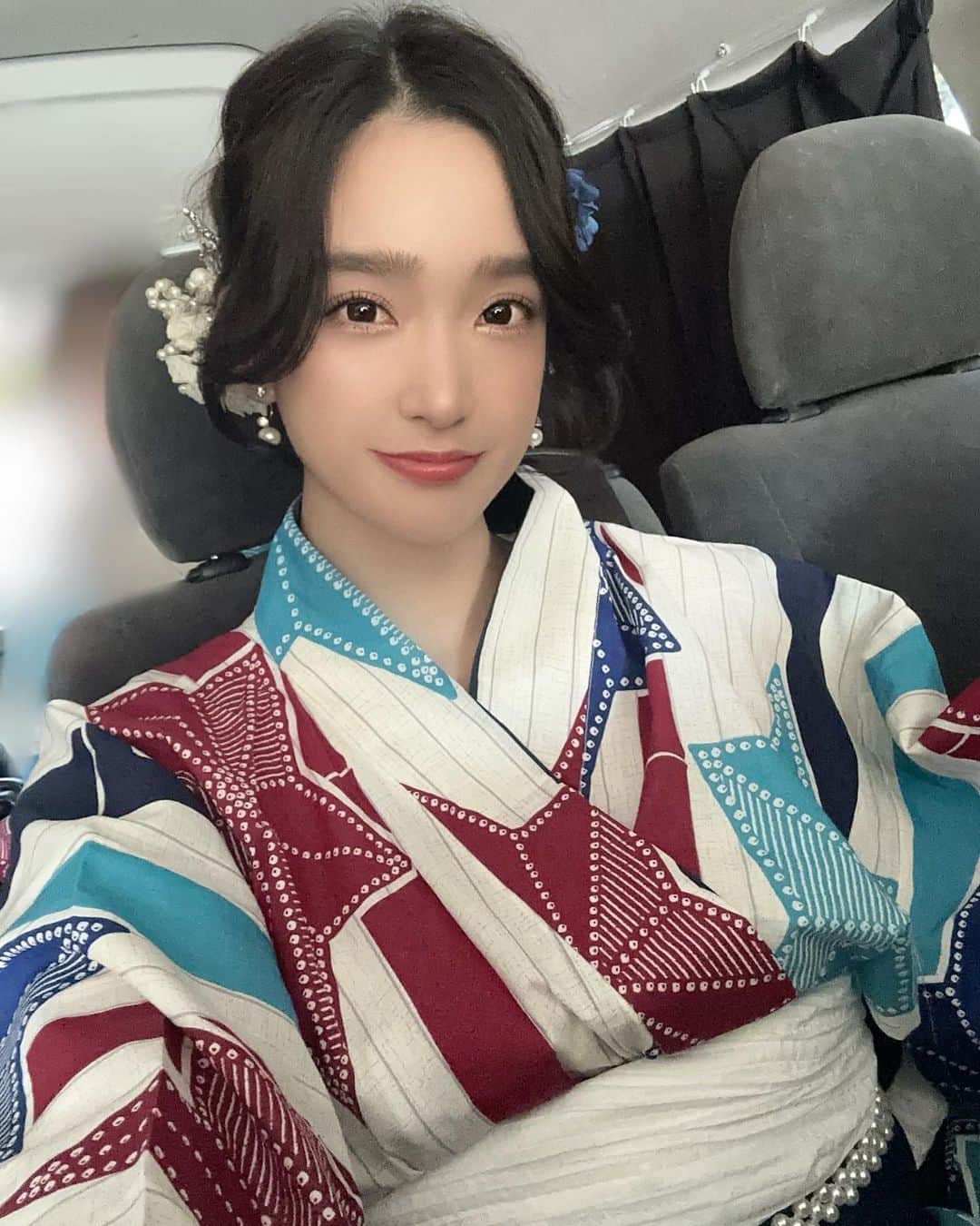 太田麻美のインスタグラム：「👘🎐  #yukata #浴衣 #浴衣ヘア #浴衣ヘアアレンジ」