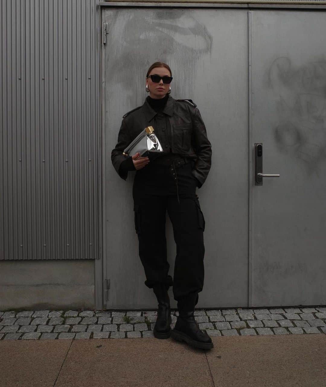 ゲスタズさんのインスタグラム写真 - (ゲスタズInstagram)「@vivianhoorn in full GESTUZ for Copenhagen fashion week ❤️‍🔥」8月14日 16時20分 - gestuz