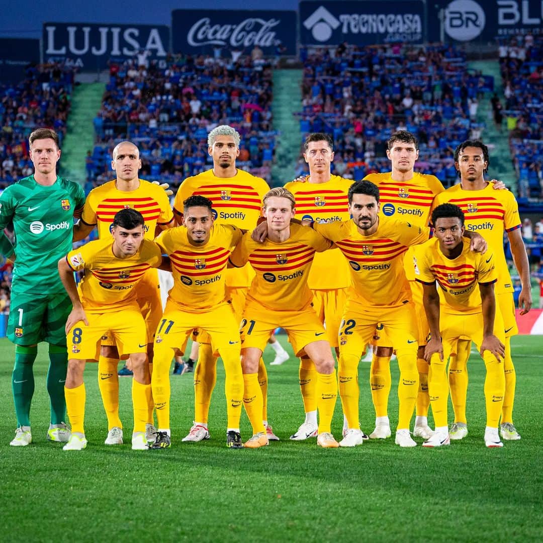 イルカイ・ギュンドアンのインスタグラム：「Grateful to make my La Liga debut for @fcbarcelona 🔵🔴 Not happy with the result, but this is just the start. ¡Vamos Barça!」