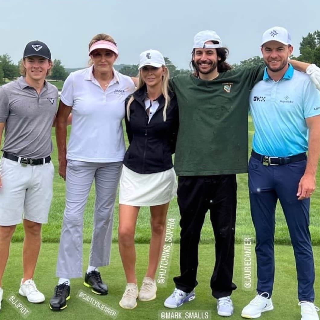 Caitlyn Jennerさんのインスタグラム写真 - (Caitlyn JennerInstagram)「Great weekend @livgolf_league ! What a way for Cam Smith to finish!! Incredible! #golfbutlouder」8月15日 3時52分 - caitlynjenner