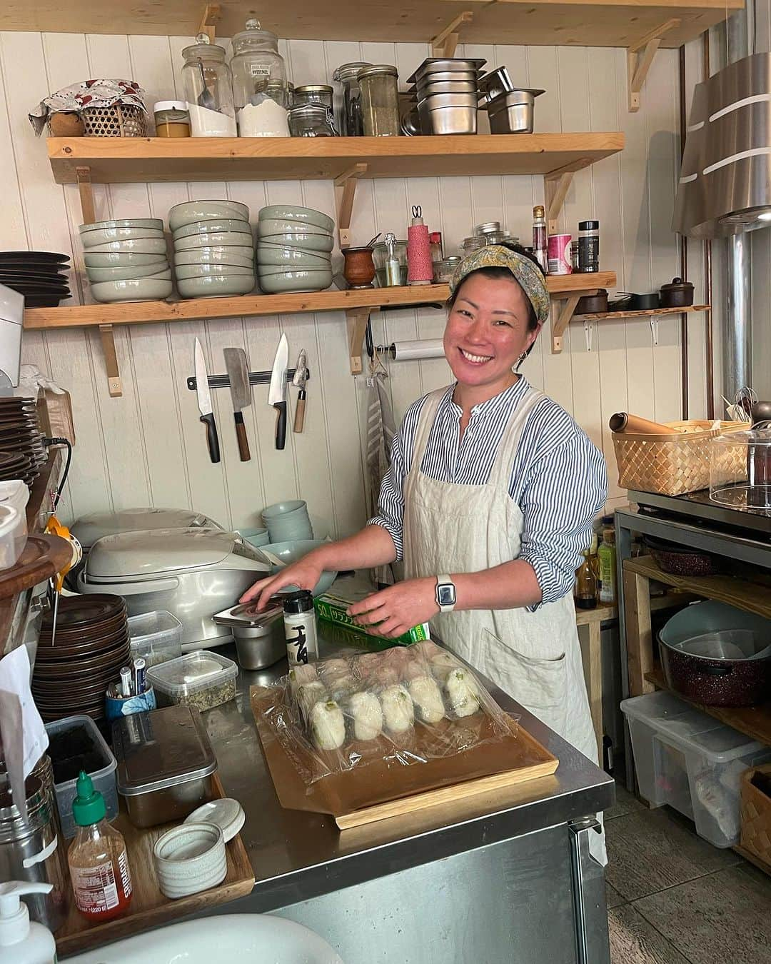 大野南香さんのインスタグラム写真 - (大野南香Instagram)「*Onigiri in Møn 🍙  Feeling Japanese culture with lovely onigiri in Møn☺️ So happy to see my friends try onigiri and loving them!  Mønにあるおにぎり屋さんにも寄ってきた〜🍙 日本の食文化とデンマークの食材が合わさった素敵な体験ができた☺️  #everydayhappy � ☺︎ #onigiri」8月14日 19時58分 - minaka_official