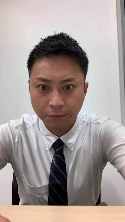 のインスタグラム：「8/17 19:00開演『モトナリ』 ZAZA HOUSEにて！ の、告知配信でした！ マルセイユ帰ってくるよーぅ！！ ネイビーズともしっかりライブするの久々だよーぅ！！ 置きチケできますんで是非！」
