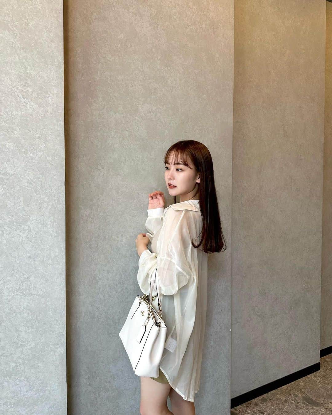 河野まひるのインスタグラム：「#まひるコーデ 🤍」