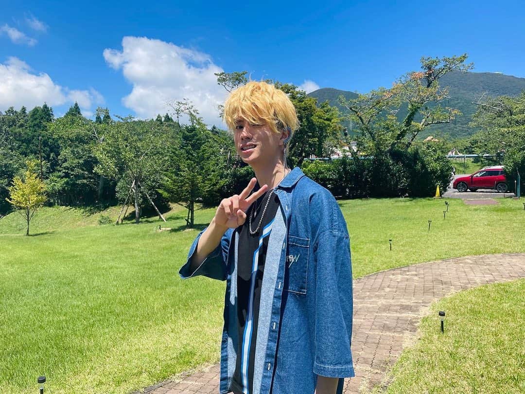渡辺アオトのインスタグラム：「夏！！みんなありがとう。  #王様戦隊キングオージャー」