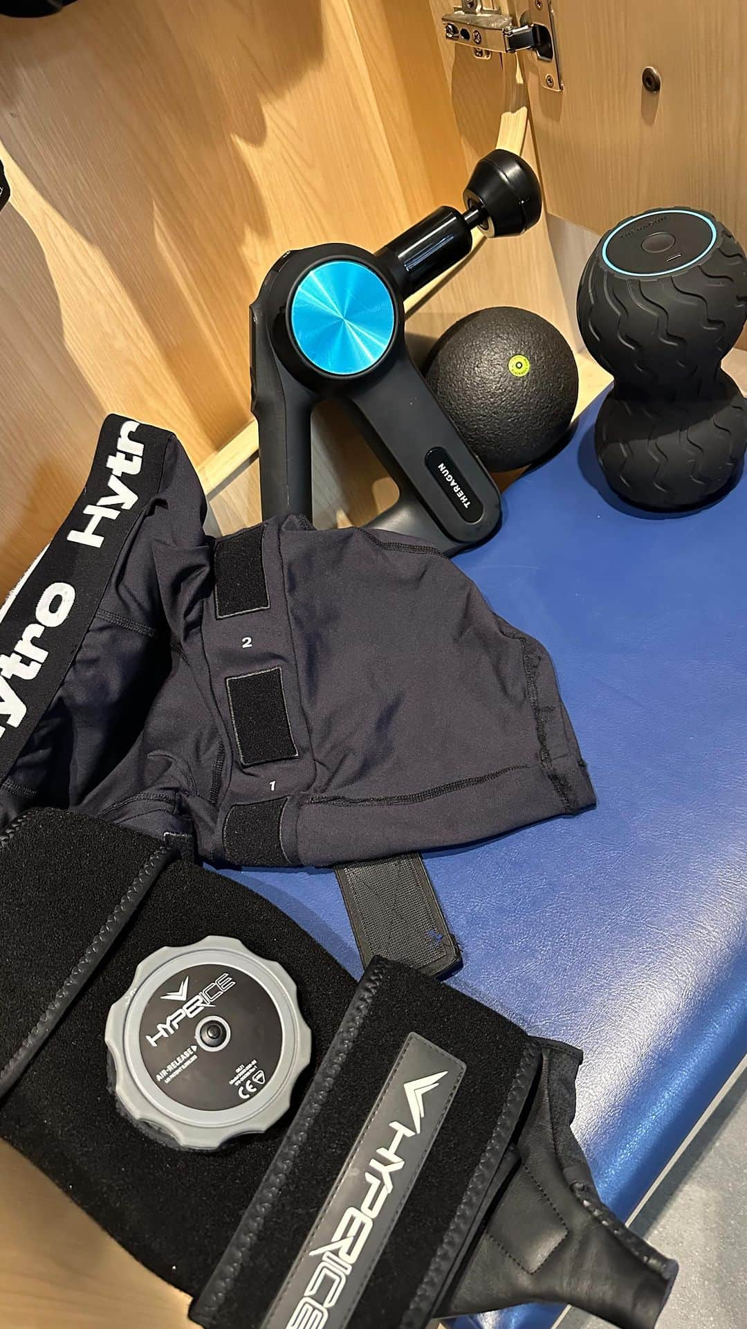 マーティン・ケリーのインスタグラム：「Another solid 4 weeks ✅ Including a biomechanics test at Manchester institute of health and performance 💪 movements becoming cleaner, starting to get after speed and power❗️ ⚽️ 💭 💥」