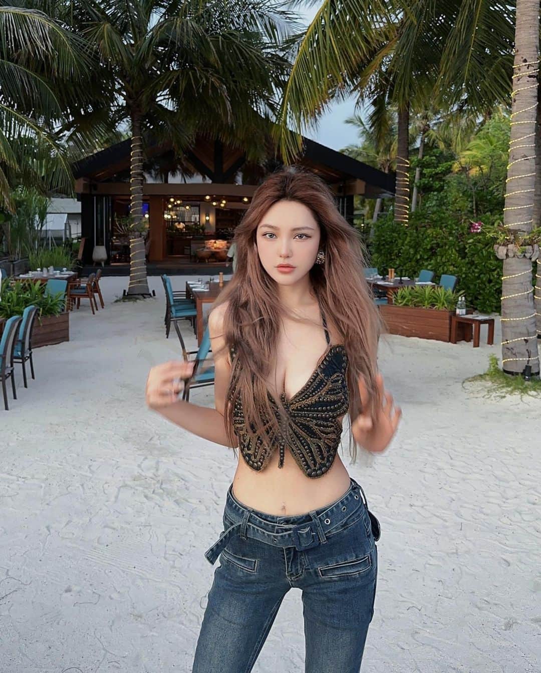 Grace Chowのインスタグラム：「🦋🦋🦋」