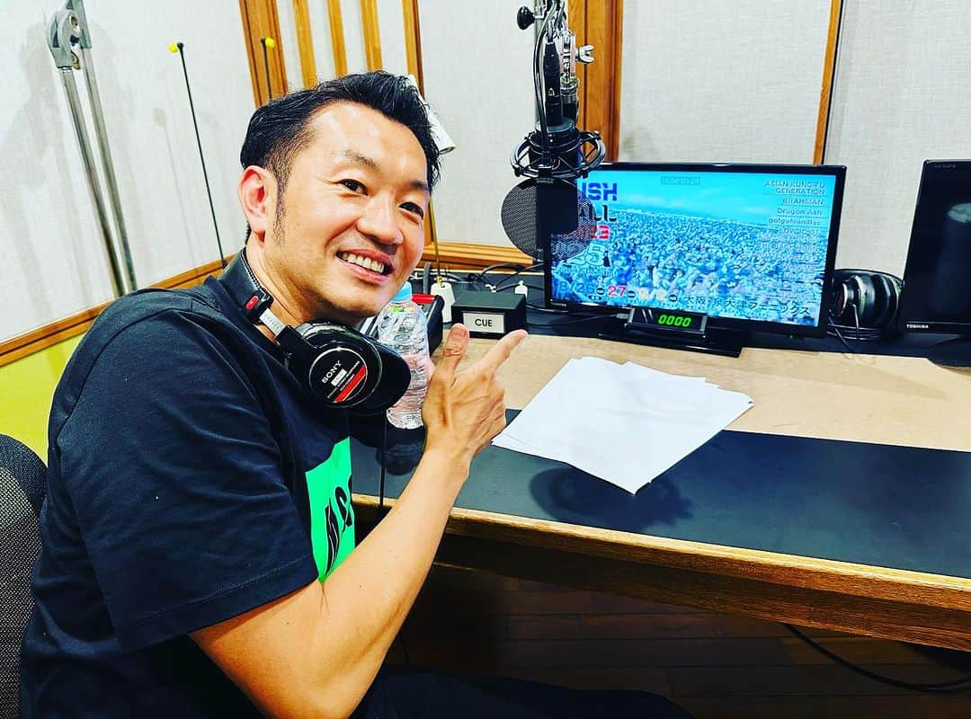 のインスタグラム：「📺読売テレビでRUSH BALL 2023 事前特番放送決定📺  RUSH BALL 2023を事前に 盛り上げる５分ショート番組が 読売テレビ（関西ローカル）で 決定しました。  「プレイバックRUSH BALL」はvol.1~vol.5の５回放送。  貴重な映像が目白押しです！  ・8月15日（火）28:00～　「プレイバックRUSH BALL vol.1」2000年代貴重映像 ・8月16日（水）28:47～　「プレイバックRUSH BALL vol.2」ヘッドライナー特集 ・8月18日（金）27:45～ 「プレイバックRUSH BALL vol.3」ロックイベントならではの共演 ・8月19日（土）28:23～ 「プレイバックRUSH BALL vol.4」初のメインステージ特集 ・8月20日（日）27:24～ 「プレイバックRUSH BALL vol.5」コロナ禍で生まれた名シーン  お見逃しなく👀」
