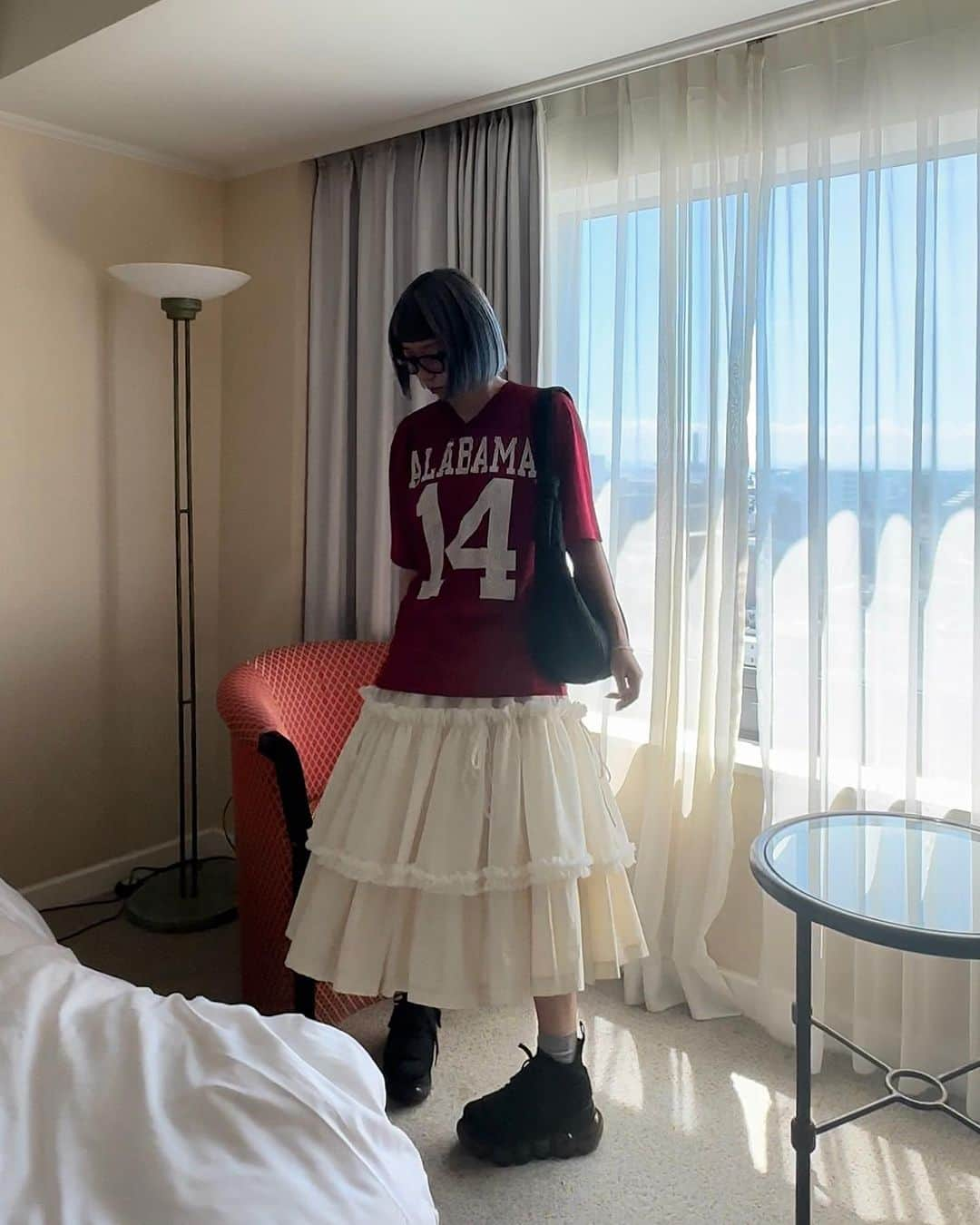 相羽瑠奈さんのインスタグラム写真 - (相羽瑠奈Instagram)「♥️🤍🩵 tops #used skirt #rrrtokyo shoes #mikiosakabe」8月14日 21時31分 - rone.runa