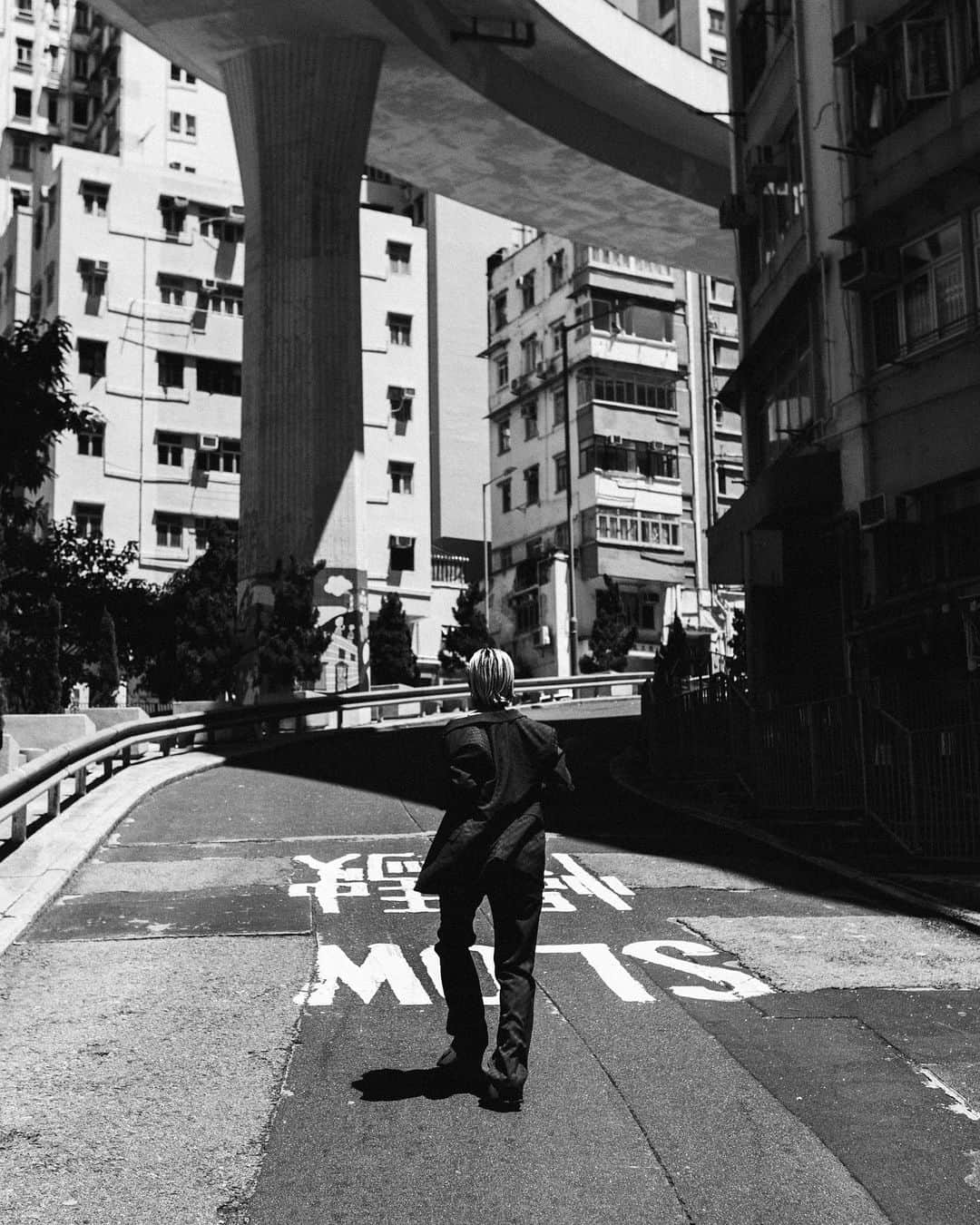 KYOKAさんのインスタグラム写真 - (KYOKAInstagram)「Stare at Life, Feel the Emotion,  Believe in Yourself❤︎  Thank you for the great photos!! Beautiful city HongKong.  Photo by @charleswan   #kyokarb #nike #martinrose #calvinkleinunderwear #hongkong」8月14日 21時31分 - kyoka_rb.official