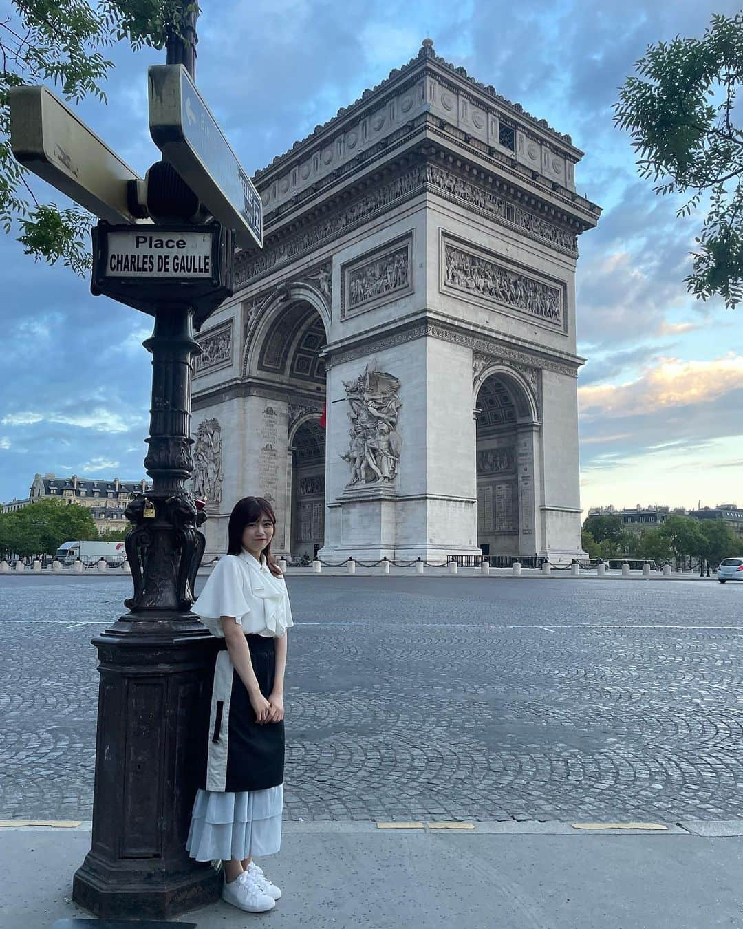 武元唯衣さんのインスタグラム写真 - (武元唯衣Instagram)「.  #chukegram  #paris🇫🇷 #sakurazaka46」8月14日 21時45分 - takemotoyui_official