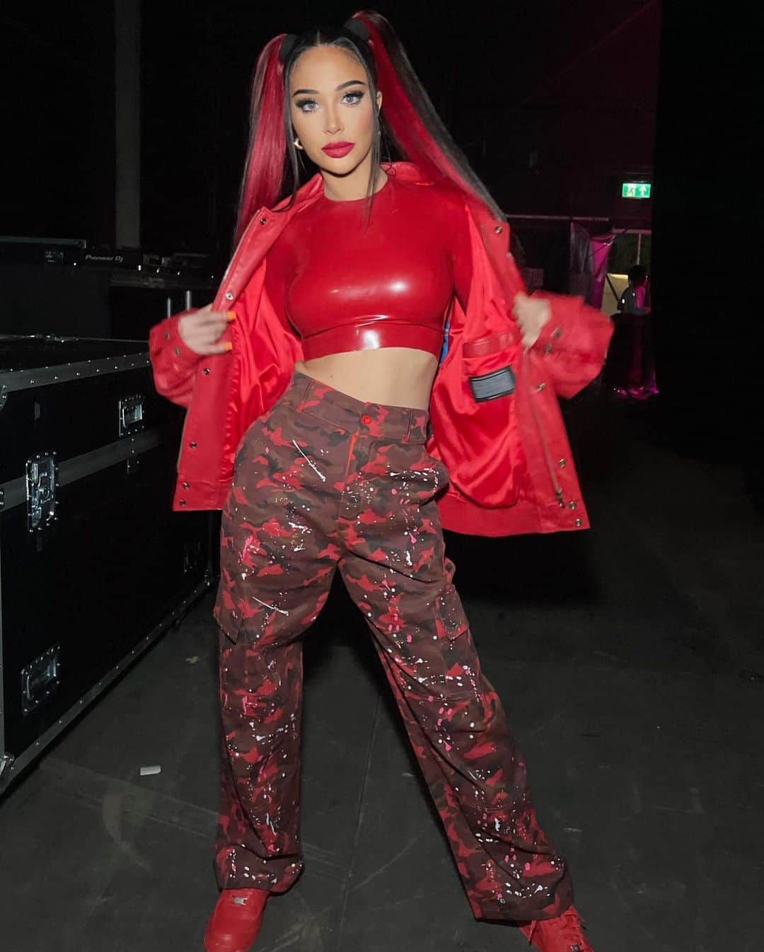 Tulisaのインスタグラム：「RED! ❤️  NEW NDUBZ ALBUM TIMELESS OUT NOW LINK IN BIO & STORIES」