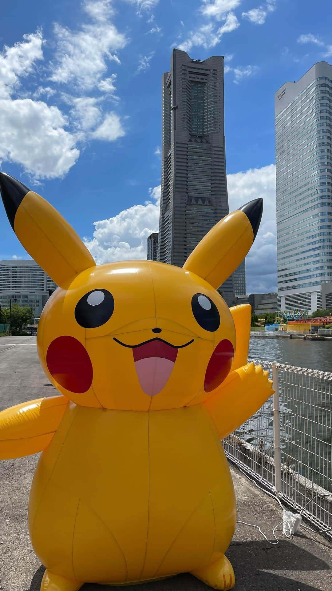 横浜ベイホテル東急［公式］のインスタグラム：「// みなとみらいで行われた 「ポケモンWCS2023横浜みなとみらいイベント」 たくさんのポケモンが登場するパレードで 8月14日華やかに締めくくられました。 ポケモンとともに過ごした一週間は 楽しく夢のような夏の思い出となりました！ . #ポケモン #ポケモンwcs2023  #ピカチュウ #pokemon  #pikachu #pikachu⚡  #ポケモン好きと繋がりたい  #横浜ベイホテル東急  #ベイ東急de夏休み  #夏休み #夏旅  #みなとみらい #横浜  #みなとみらい線フォト散歩  #yokohamabayhoteltokyu  #minatomirai #yokohama  #myyokohama」