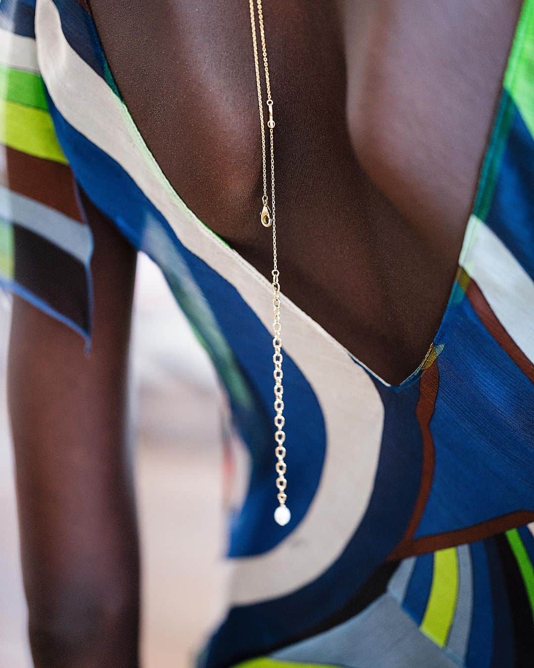 エミリオプッチさんのインスタグラム写真 - (エミリオプッチInstagram)「Close-up on Pucci jewelry.   Shot by @edouardcaupeil   #Pucci #InitialsEP」8月15日 0時07分 - emiliopucci