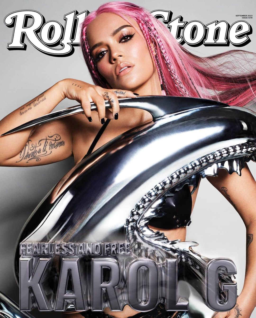 ニコラ・フォルミケッティさんのインスタグラム写真 - (ニコラ・フォルミケッティInstagram)「Introducing the latest @rollingstone cover featuring @karolg ! We had an amazing time experimenting with various fashion styles and Karol was so Amazing to work with. Huge thanks to all the amazing designers who contributed their creations to make this cover story come to life!!! 🙏  Photo @domenvandevelde  Design @brianroettinger Director of photography @emma.v.reeves」8月15日 0時10分 - nicolaformichetti