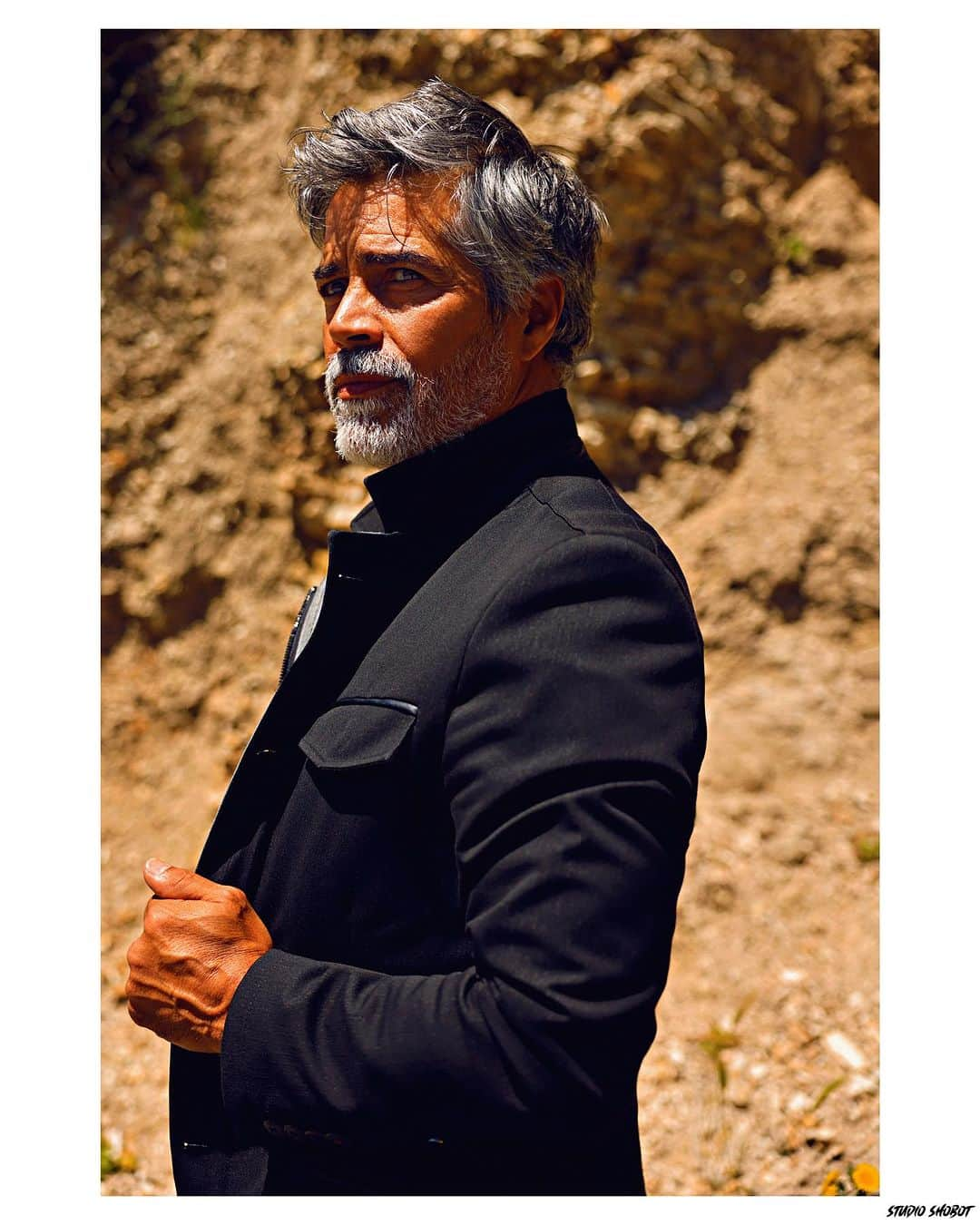 イーサイ・モラレスさんのインスタグラム写真 - (イーサイ・モラレスInstagram)「⭐️ #ACTOR @esai_morales #2023 @espada_pr • #Celebrity #Portrait #Photographer @StudioShobot #hollywood #paramount #missionImpossible #EsaiMorales #Malibu #LA 🇺🇸 #LosAngeles,#California #StudioShobot.com」8月15日 0時38分 - esai_morales