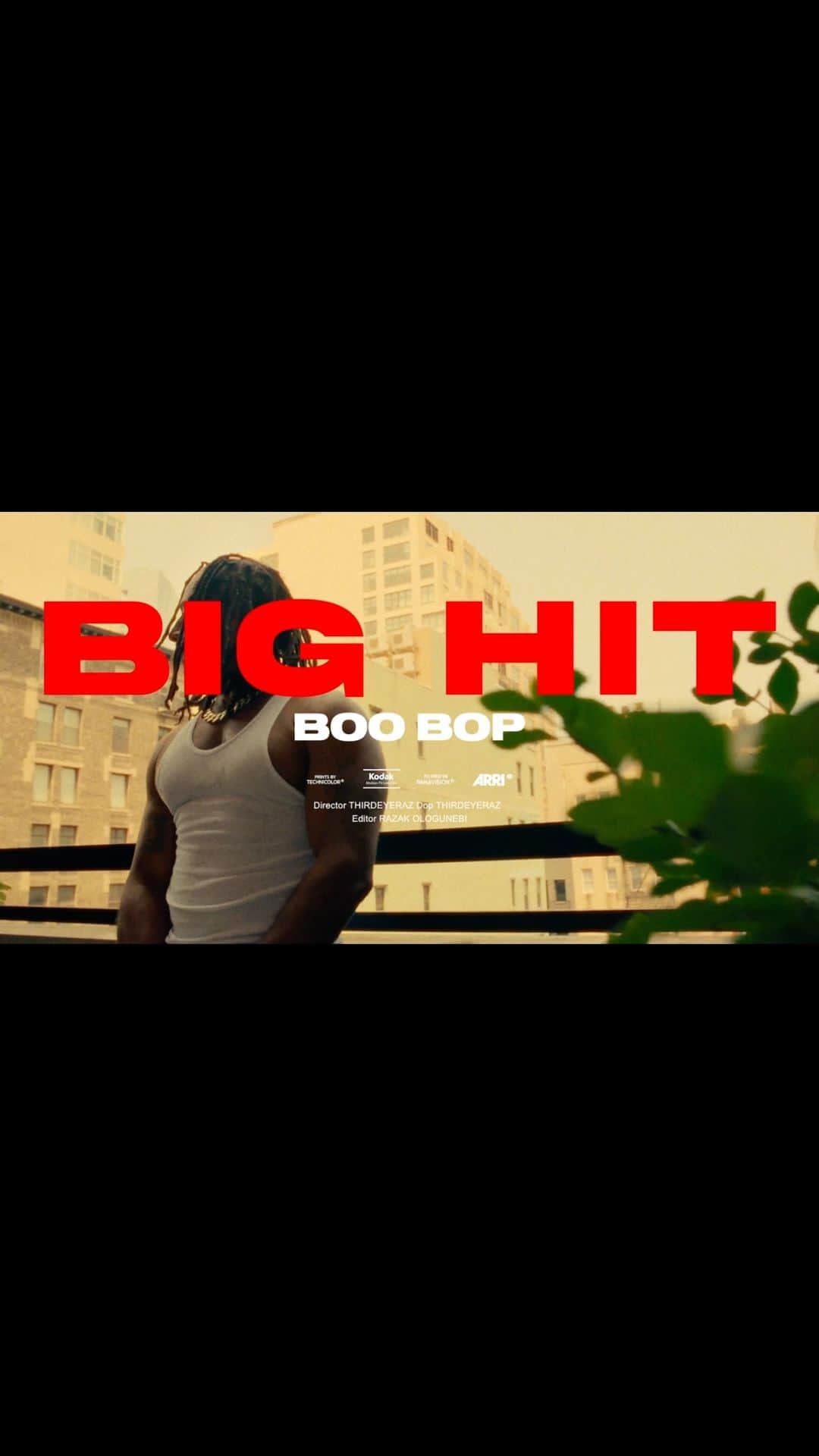 Hit Boyのインスタグラム：「i’m producing my dad @bighit first solo album. we just dropped the “Boo Bop” video. drop a 🌊 if you fw the movement」