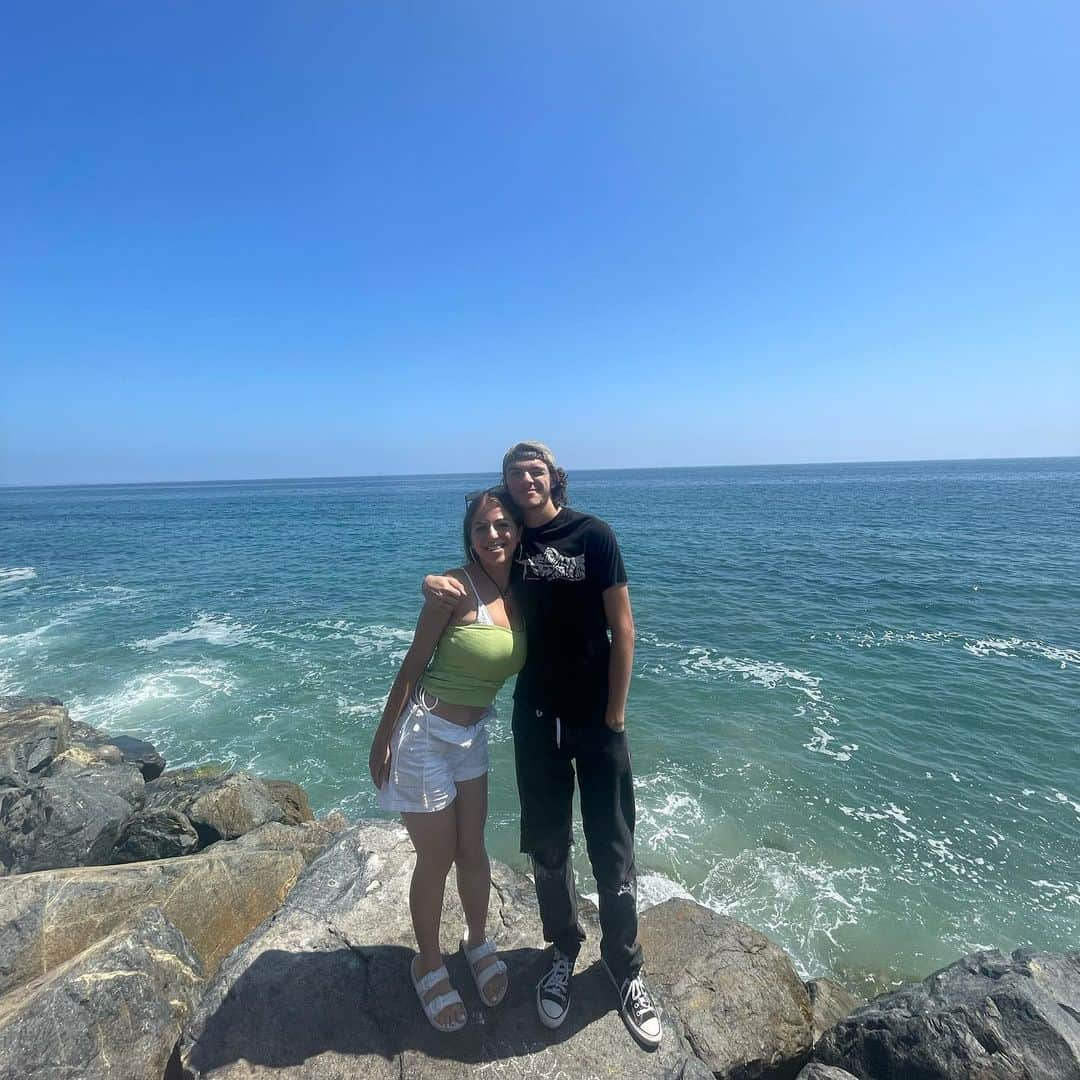 ベイビー・アリエルさんのインスタグラム写真 - (ベイビー・アリエルInstagram)「been doing lots of beach recently」8月15日 2時08分 - babyariel