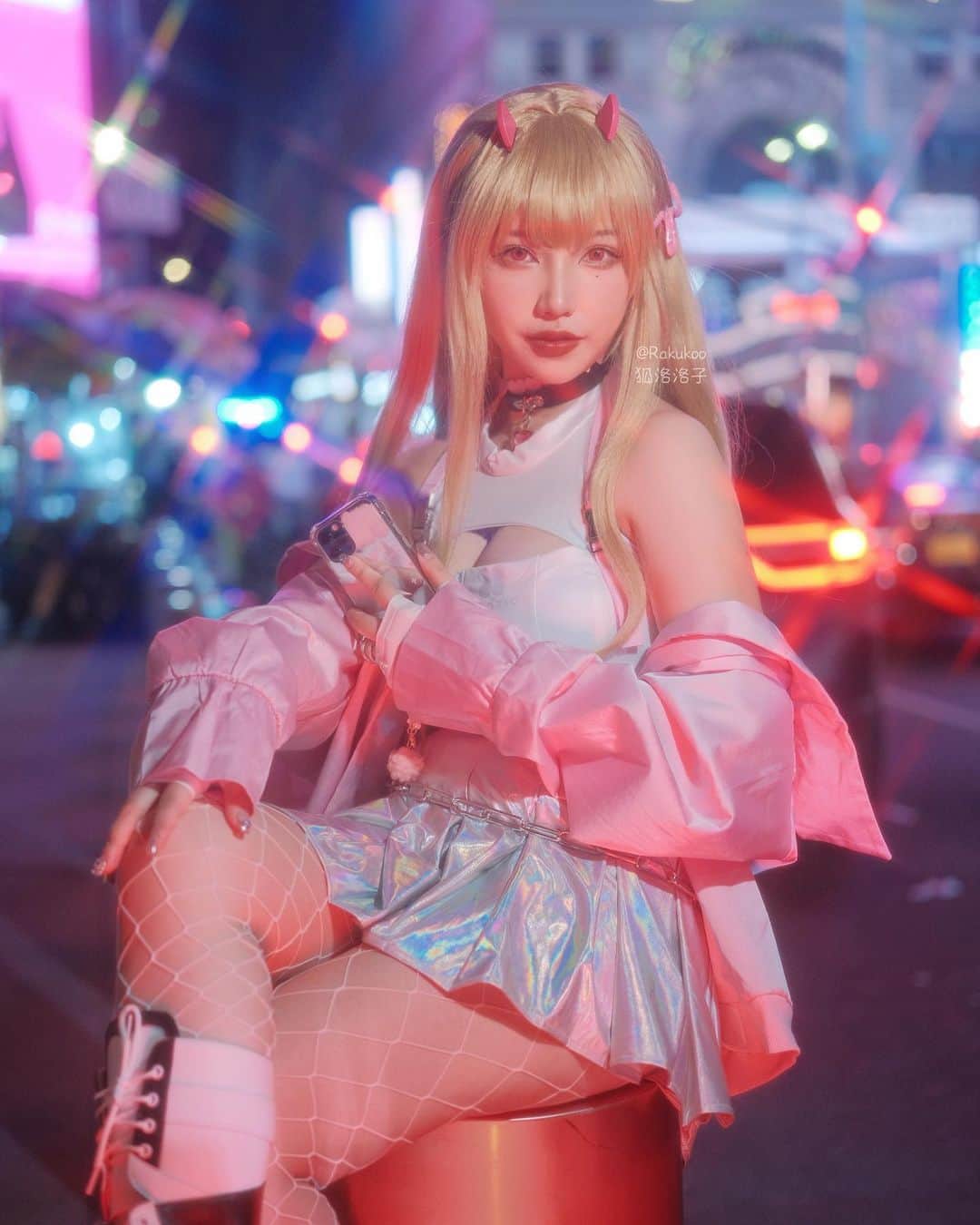 犬神洛洛子さんのインスタグラム写真 - (犬神洛洛子Instagram)「“Darling…🩷” 📷 @butter_cos #cosplay ...