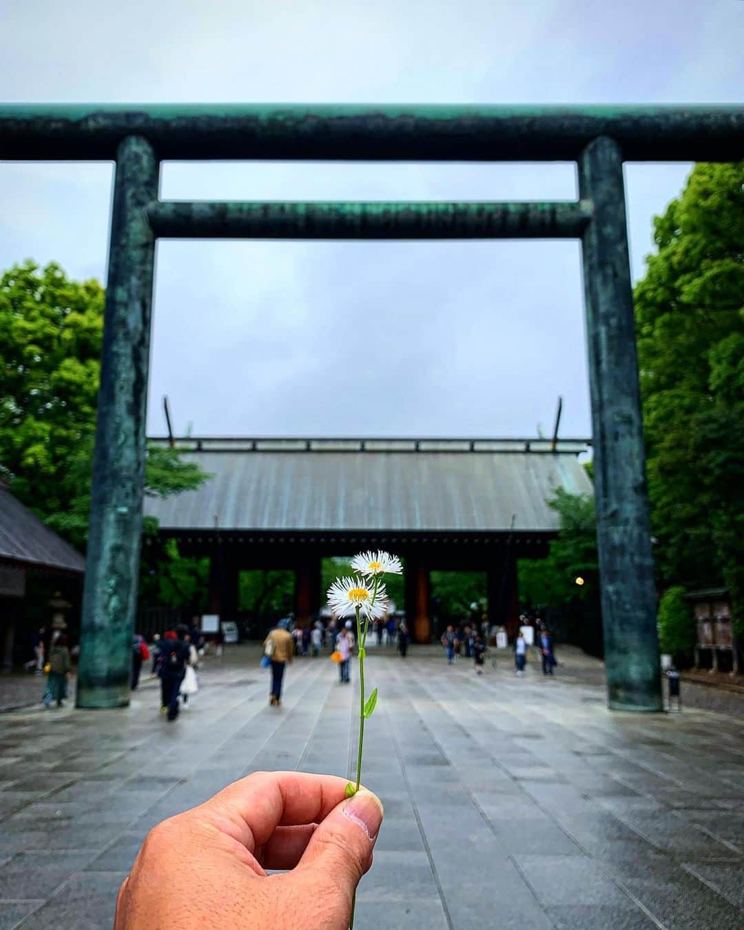 のインスタグラム：「8.15 🙏」