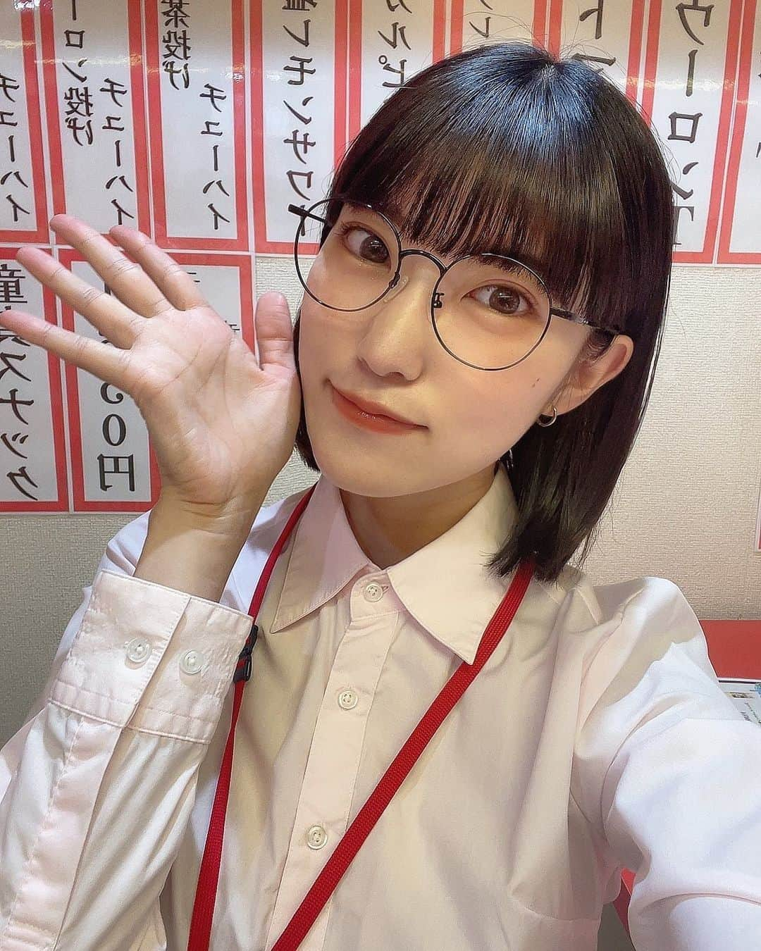 東条蒼のインスタグラム：「先日は、女子社員酒場へ遊びに来てくれてありがとうございました😇  8/23も出勤します！ 9月、10月は酒場もらぴどもあんまり出れないので、ぜひ会いに来てね⭐️  #蒼ファミリー #撮影会 #メガネ女子 #あおたん #蒼 #らぴど #ポトレ #ポートレート #撮影モデル #コスプレ #followｍe #following #japan #girl #photooftheday #tagsforlikes #instalike #lapisdoll  #台湾 #香港 #粉我 #拍照 #照片 #人像攝影」