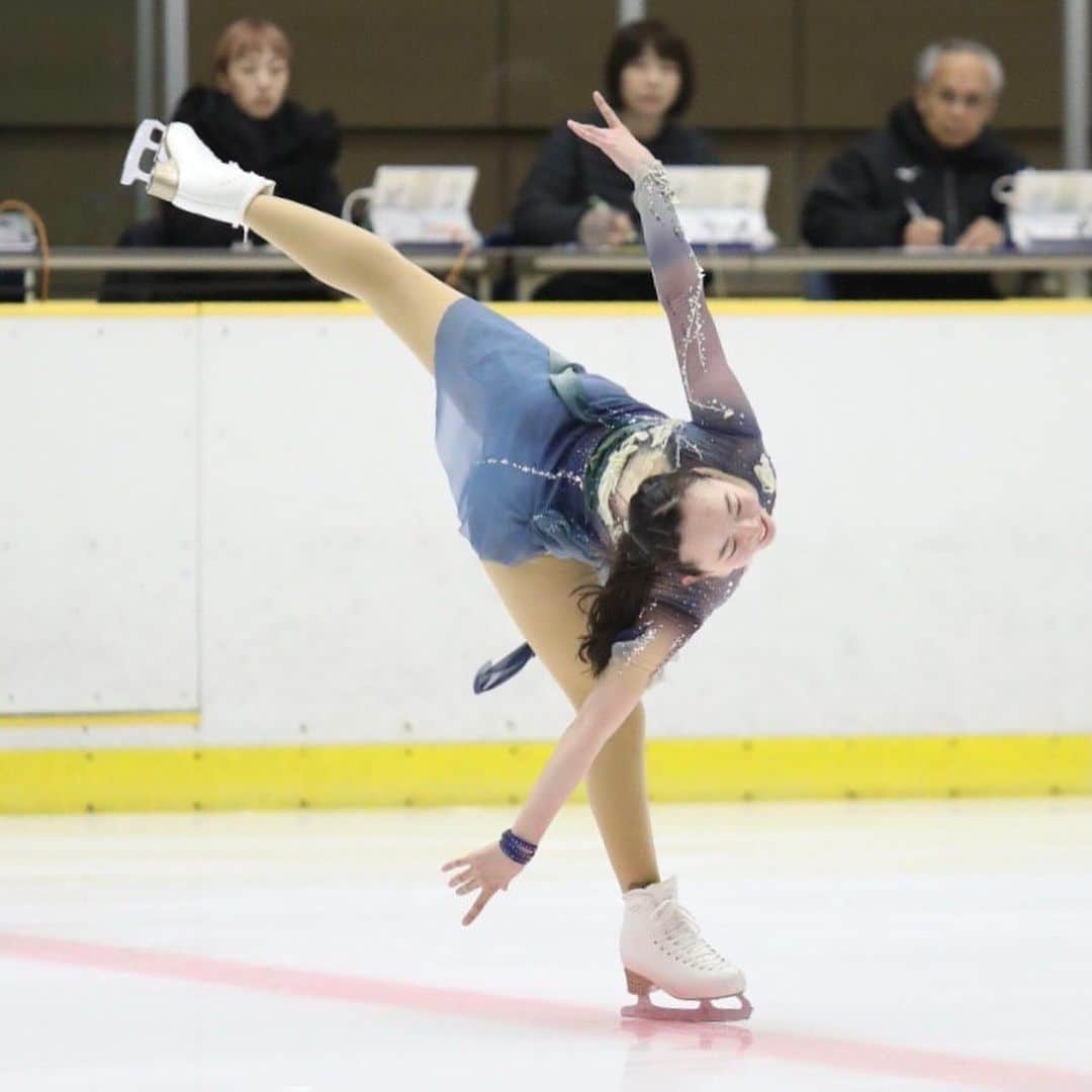 大庭雅のインスタグラム：「サマーカップ2023⛸️  フリー【医龍 Aesthetic】⛸️✨ 大きな拍手や声援がとても嬉しかったです💙  今大会は4種類のトリプルとセカンドトリプルジャンプを クリーンで着氷することができました🥹✨ ミスはありましたが、今シーズンベストも出すことができました😌  いよいよ次は中部ブロックです。 更にレベルアップした演技ができるようにがんばります💫  応援ありがとうございました🤍  #夏の全日本選手権 #サマーカップ2023 #東海東京FH」