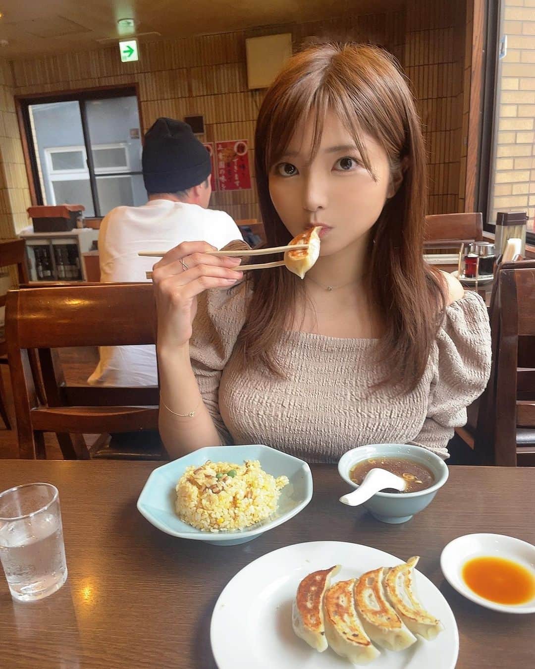 西谷麻糸呂のインスタグラム：「町中華好き？🥟🇨🇳」