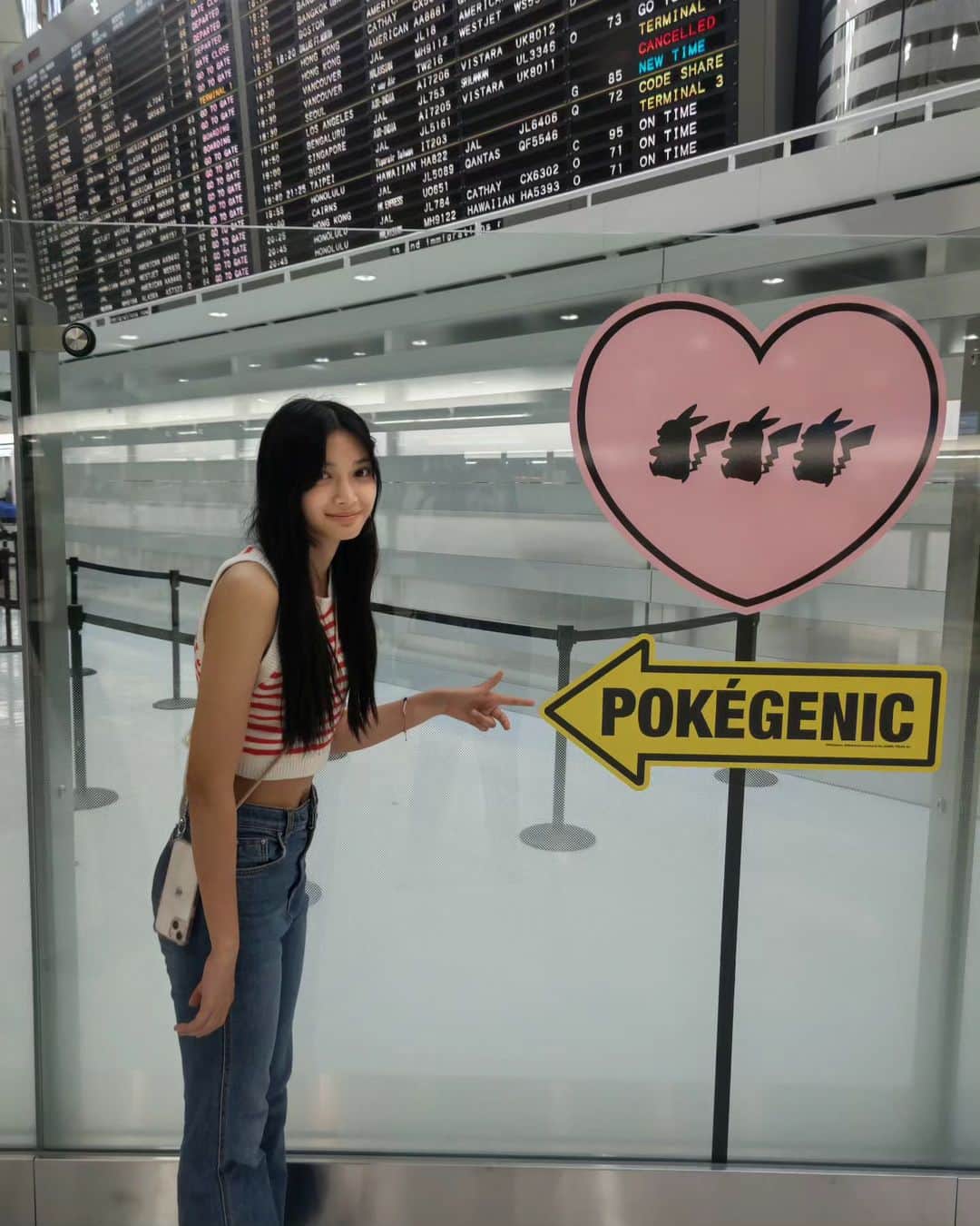 のインスタグラム：「・ 空港に可愛いのあった♡」