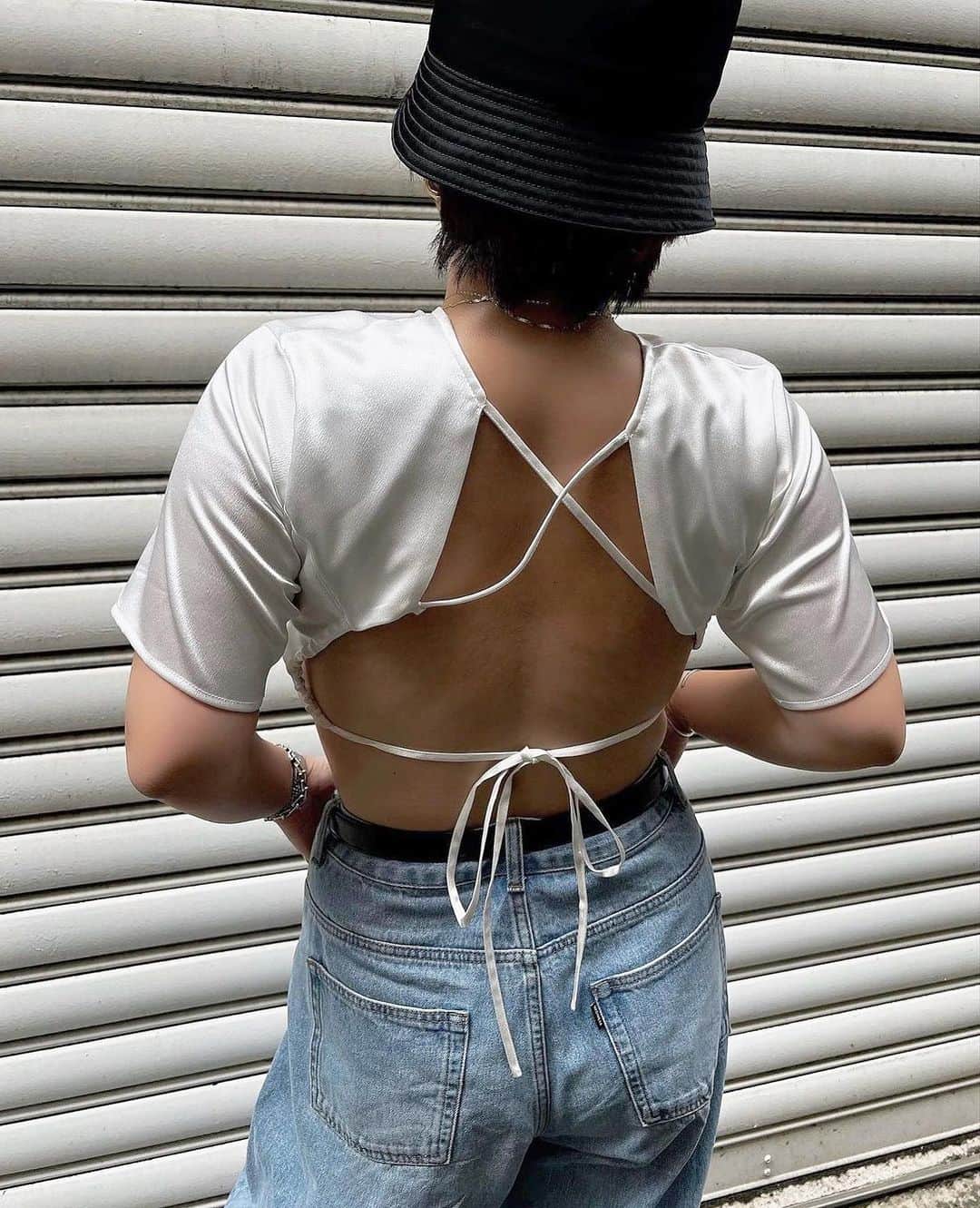 金子若菜さんのインスタグラム写真 - (金子若菜Instagram)「⠀ 背中開ける時はさ、 このぐらいいっちゃおうぜ？？(語尾無理)  #WONEM」8月15日 21時57分 - wakana__kaneko