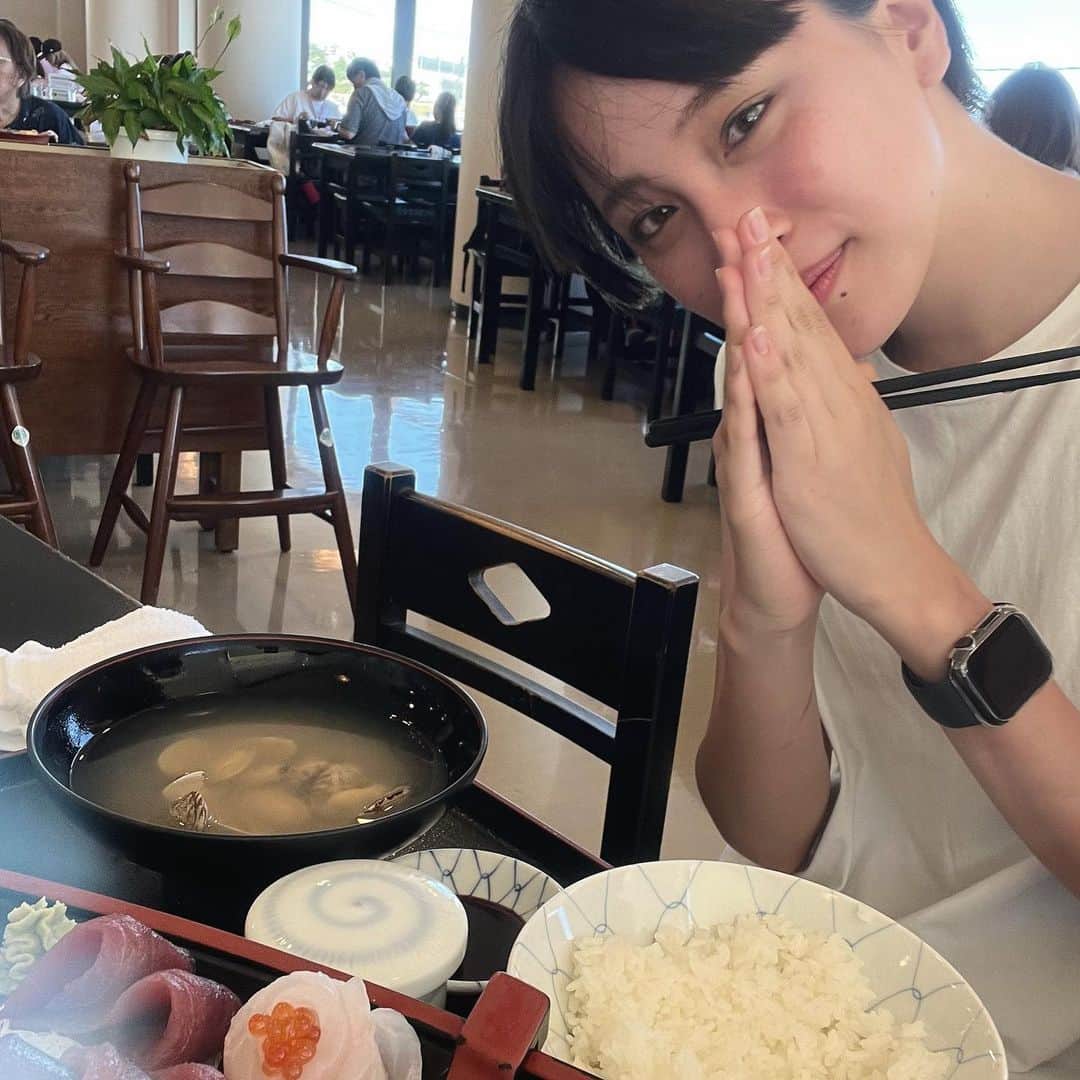 坂本澪香のインスタグラム：「もぐもぐたいむ。」