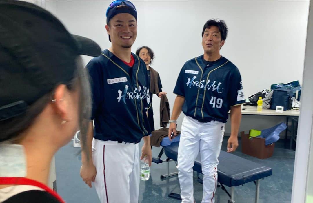 高橋大樹さんのインスタグラム写真 - (高橋大樹Instagram)「野球してきました😄  相変わらず容赦ないイジリで楽しかったです笑  横山さんお疲れ様でした、このイベントを開催するために色々準備があってかなり大変だったと思います。ゆっくり休んでください🫡  来てくれたら皆さんありがとうございました😊  #広島カープ#横山弘樹さん#大野豊さん#達川光男さん #天谷宗一郎さん#今村猛さん#船越涼太さん#松浦耕大さん#戸田隆矢さん#齊藤悠葵さん#大島崇行さん #安部友裕さん#木村聡司#さいねい龍二さん#佐藤寿人さん#アンガールズ山根さん#中田廉さん#中村恭平さん#古田ちさこさん#小泉勇人さん#極楽とんぼ山本さん#佐々木りょうさん#佐竹さん#島谷ひとみさん#ギース尾関さん #肩誰か治してください笑 #また集まれたらいいですね」8月15日 15時08分 - honkonahaha