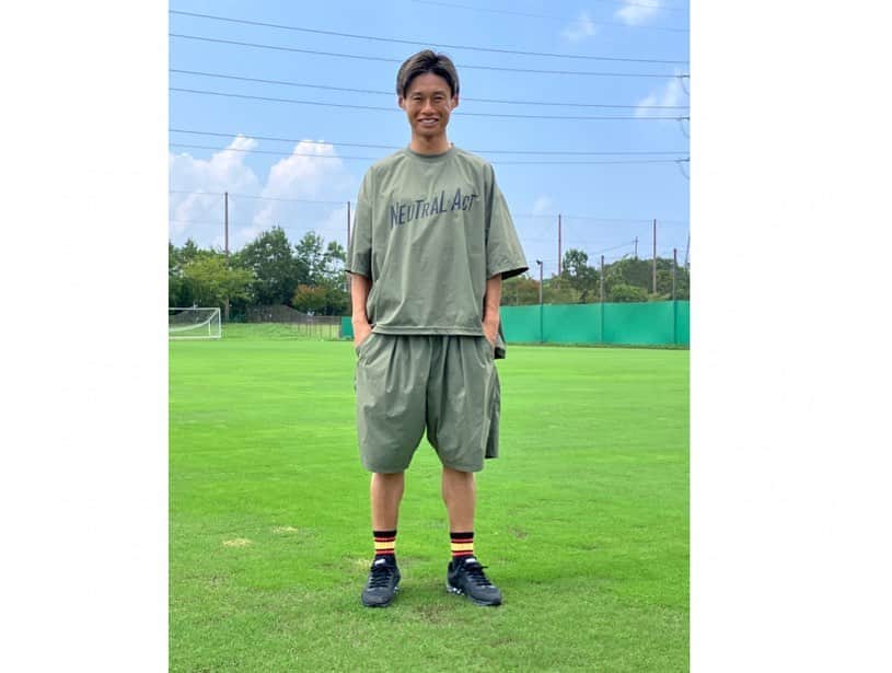町田也真人さんのインスタグラム写真 - (町田也真人Instagram)「SVOLMEのお洋服👕  いっぱいある中で自分は最近この上下セットを愛用してます👍👍  着心地バッチリ！  みなさんお揃いどうですか？  今日も練習後にSVOLME着てくれてる方やランニングシューズ可愛いって言ってもらえたり☺️☺️  ぜひHP チェックしてみて下さい！  #svolme #svolmeコーデ  #neutralact  #スボルメ #スボルメファミリー #町田也真人」8月15日 15時22分 - yamato.machida
