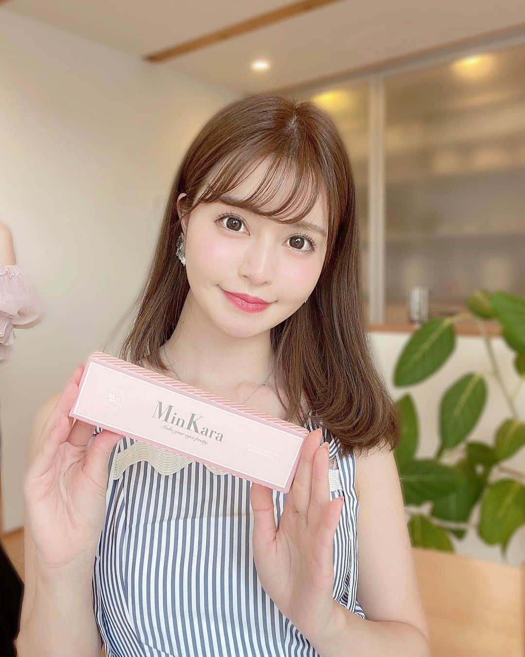 一ノ瀬まりなさんのインスタグラム写真 - (一ノ瀬まりなInstagram)「💄💓💄💓💄  最近流行りのうるちゅる？カラコンつけてみた👀💓 久々の大きめレンズ👁盛れる💞  ♡みんカラ　@mnkr_official  ♡1day BabyMIMI chocolat brown(ショコラブラウン)  #みんカラ #みんなのカラコン #カラコンレポ #カラコン #コンタクトレンズ #カラコン通販 #カラコン着画 #tocco #ワンピースコーデ」8月15日 17時28分 - yuyuyu_marina