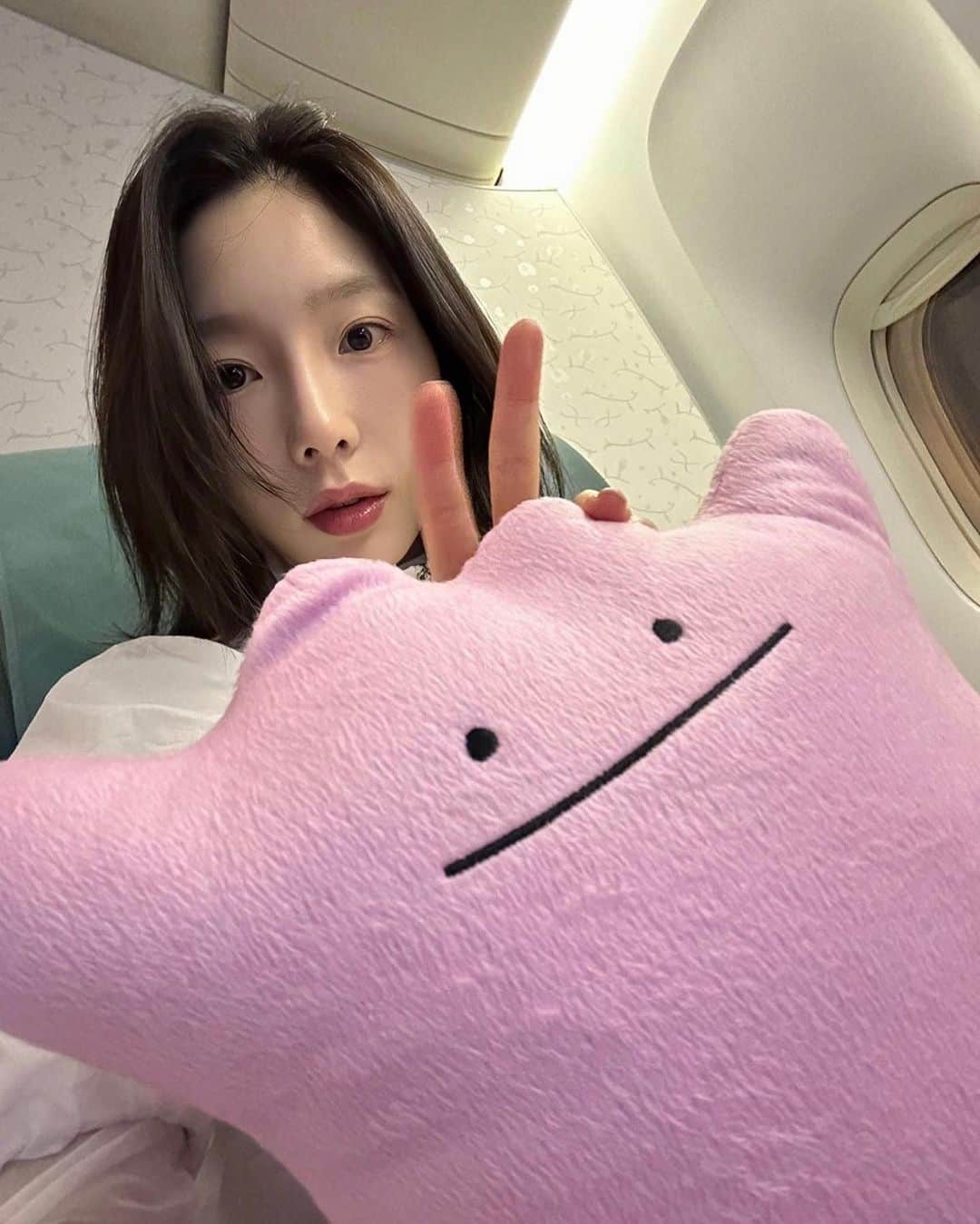TAEYEONのインスタグラム：「my favorite person <3 🥹💜  @taeyeon_ss  #태연 #TAEYEON #TAEYEON_TheODDOfLOVE_in_BKK」