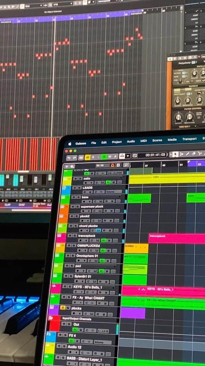 シン・コールのインスタグラム：「Let You Go 😎💥 out now on Smash The House!  #dancemusic #trance #trancemusic #newmusicalert #housemusic #dj #reels #reel #reelinstagram」