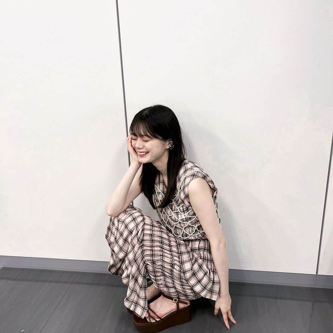 紺野彩夏のインスタグラム：「光文社FLASHさんに取材していただきました！ 「なれの果ての僕ら」のことをお話ししてます☺︎」