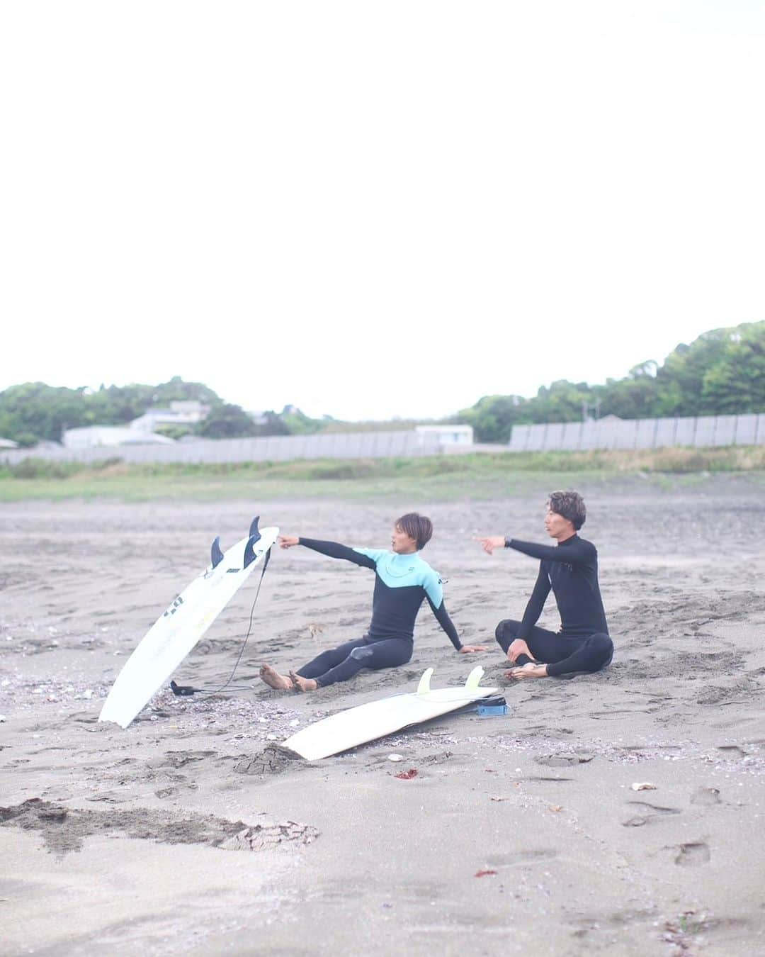 飛田流輝さんのインスタグラム写真 - (飛田流輝Instagram)「夏SURF⚡️🖤🌴 自然に感謝🙌 #volcomjapan @volcomjapan @dakine_japan @electric_japan  #surf #surfing #夏 #海 #1173 #自然」8月15日 19時41分 - rukitobita