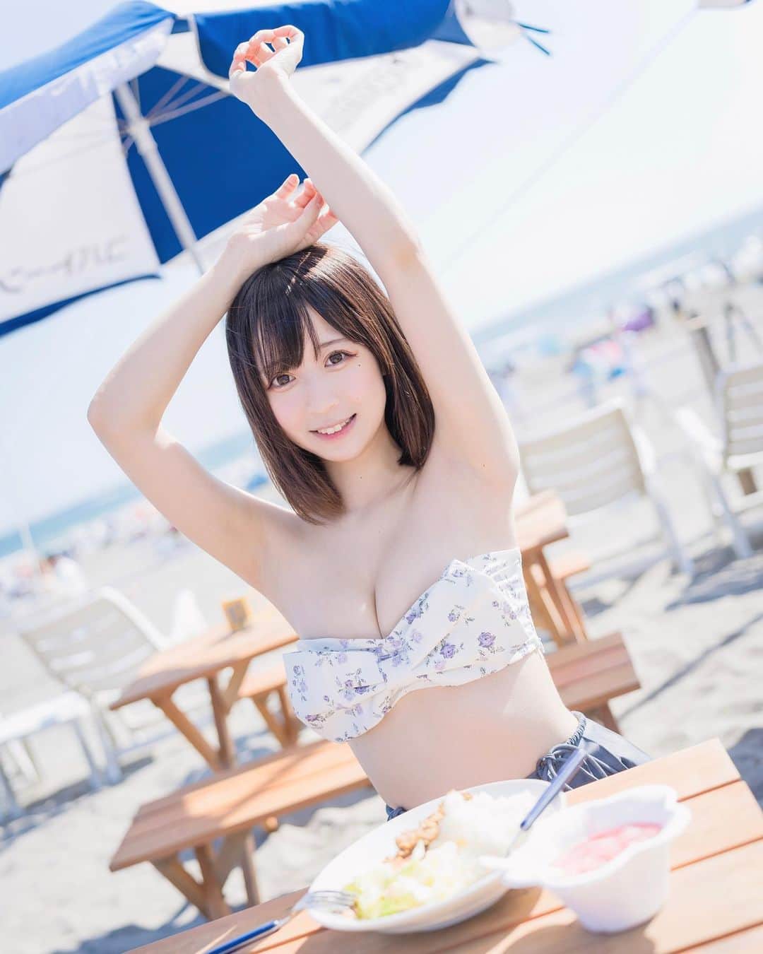 Yamiさんのインスタグラム写真 - (YamiInstagram)「你也喜欢夏天吗？」8月15日 20時09分 - real__yami