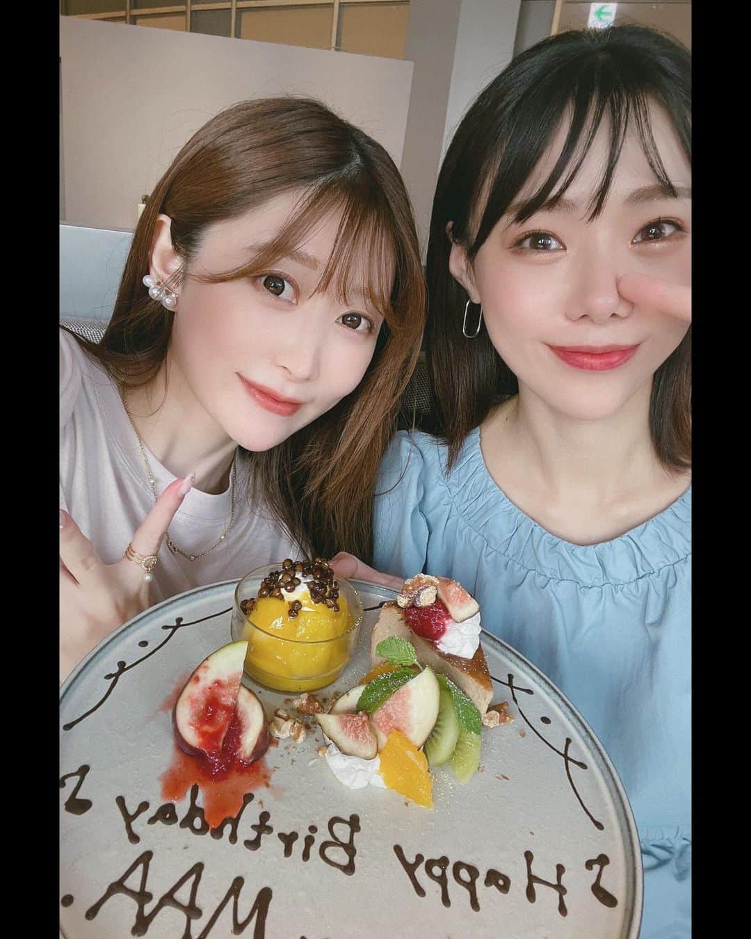 のインスタグラム：「包容力がすごい女性です👶いつもありがとうございます✨❤️👼 めっちゃ爆笑した一日🤣巻き戻したい⏪」