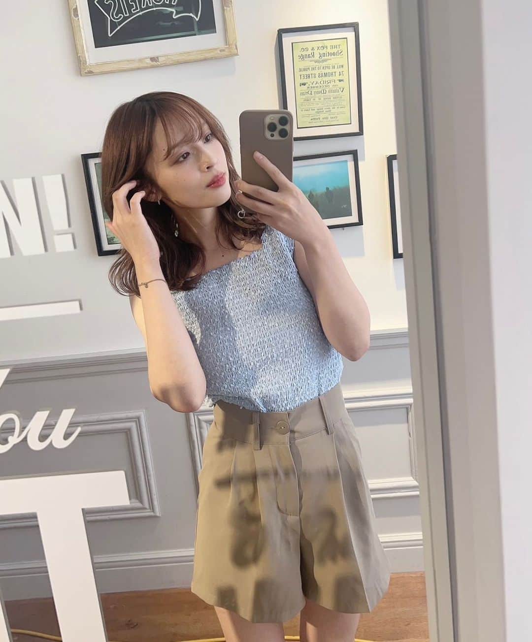 神部美咲のインスタグラム：「筋肉痛っぽいです。。」