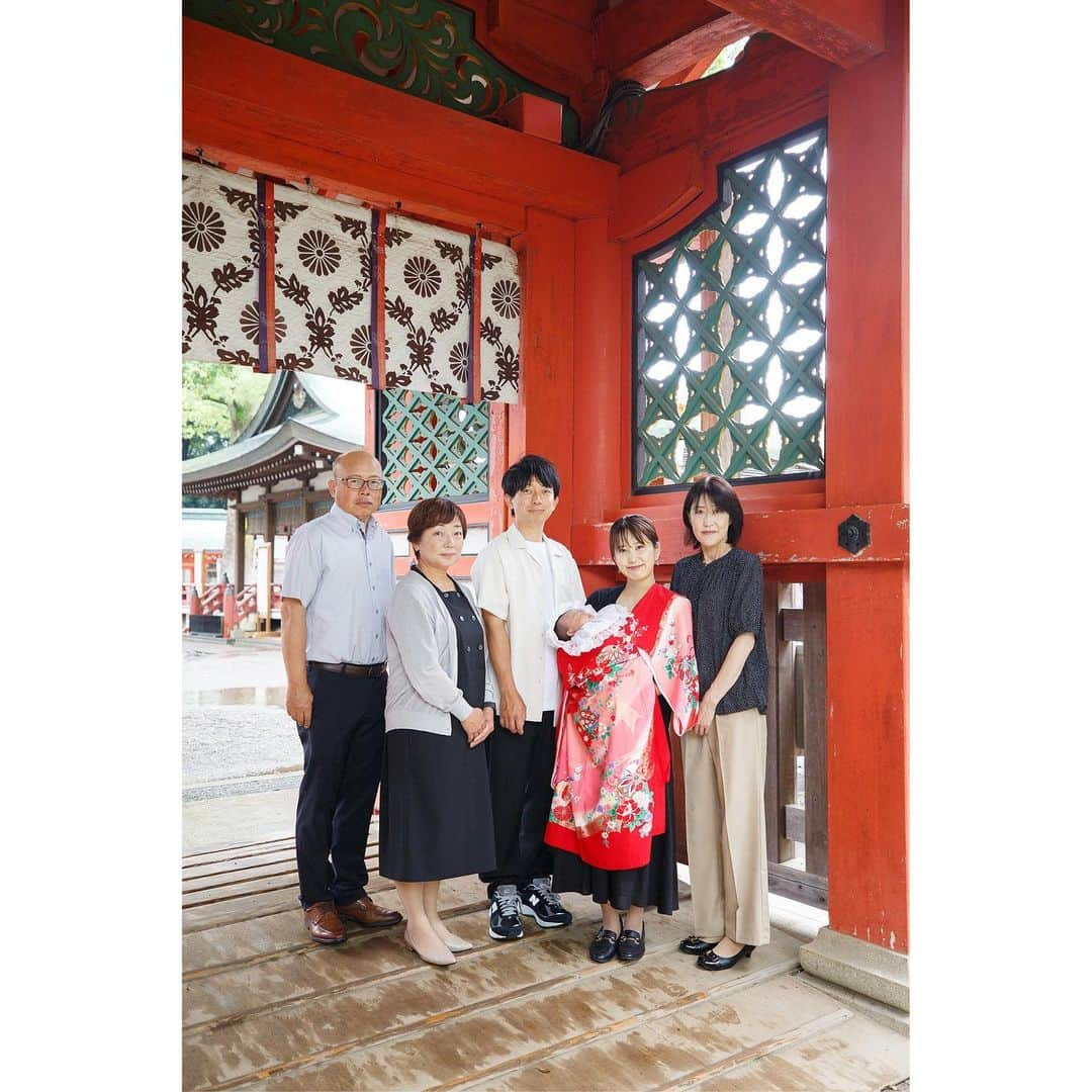 KOBOのインスタグラム：「夏のお宮参り⛩  おめでとうございました📸  #お宮参り #大宮氷川神社」