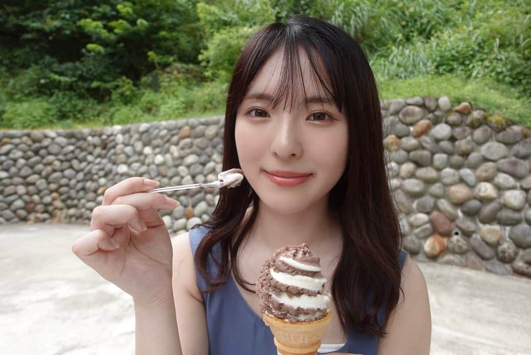 大塚七海さんのインスタグラム写真 - (大塚七海Instagram)「もちろん食べちゃう🍦  #清津峡　#新潟　#NGT48」8月15日 21時18分 - otsuka773_ngt48