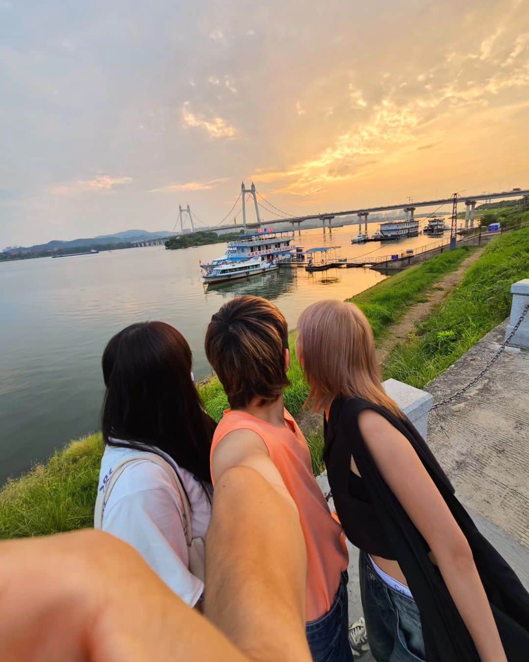 蔡常勇さんのインスタグラム写真 - (蔡常勇Instagram)「做自己的陽光🔆」8月15日 21時44分 - changyonggggg