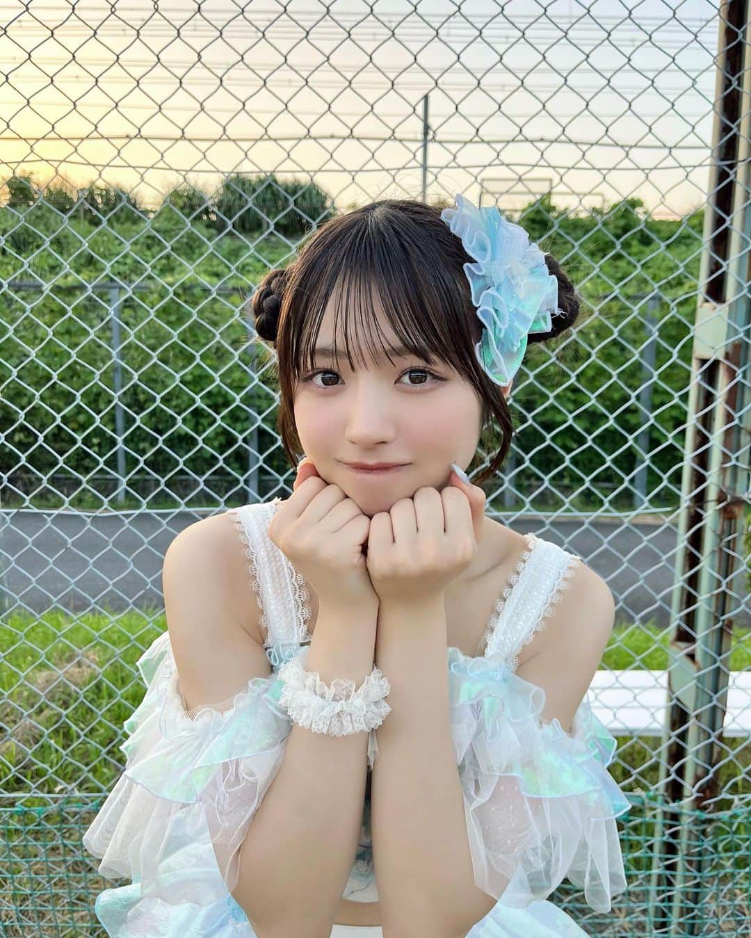 浅原凜のインスタグラム：「推しちゃう？🩵  新衣装可愛すぎるうう」