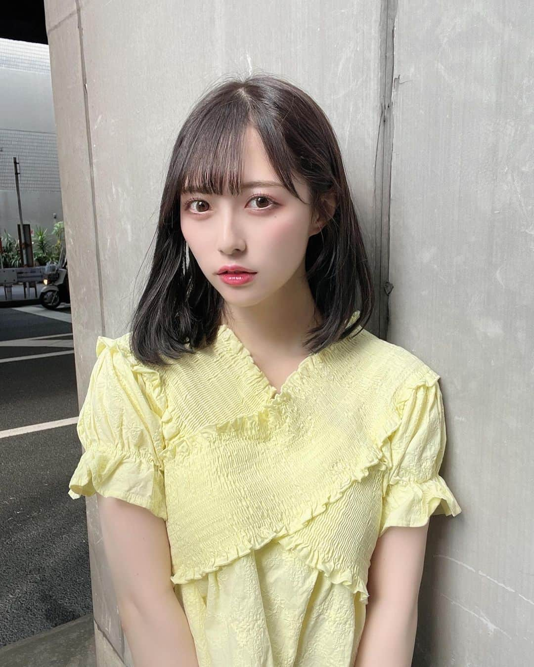 山戸優さんのインスタグラム写真 - (山戸優Instagram)「保科凜ちゃん(@tottoko_lin)NewHairだーよ✂︎✂︎  今回のカラーは夏のフェスにぴったりサマーグレージュだよ✨  シルクトリートメントもしたから紫外線で傷んじゃった髪もさらさら〜  今日も今日とてありがとう✨  #保科凜 #JamsCollection#ジャムズ #髪質改善シルクトリートメント #YMTworks#YMTcolor」7月22日 21時55分 - yamatoyu